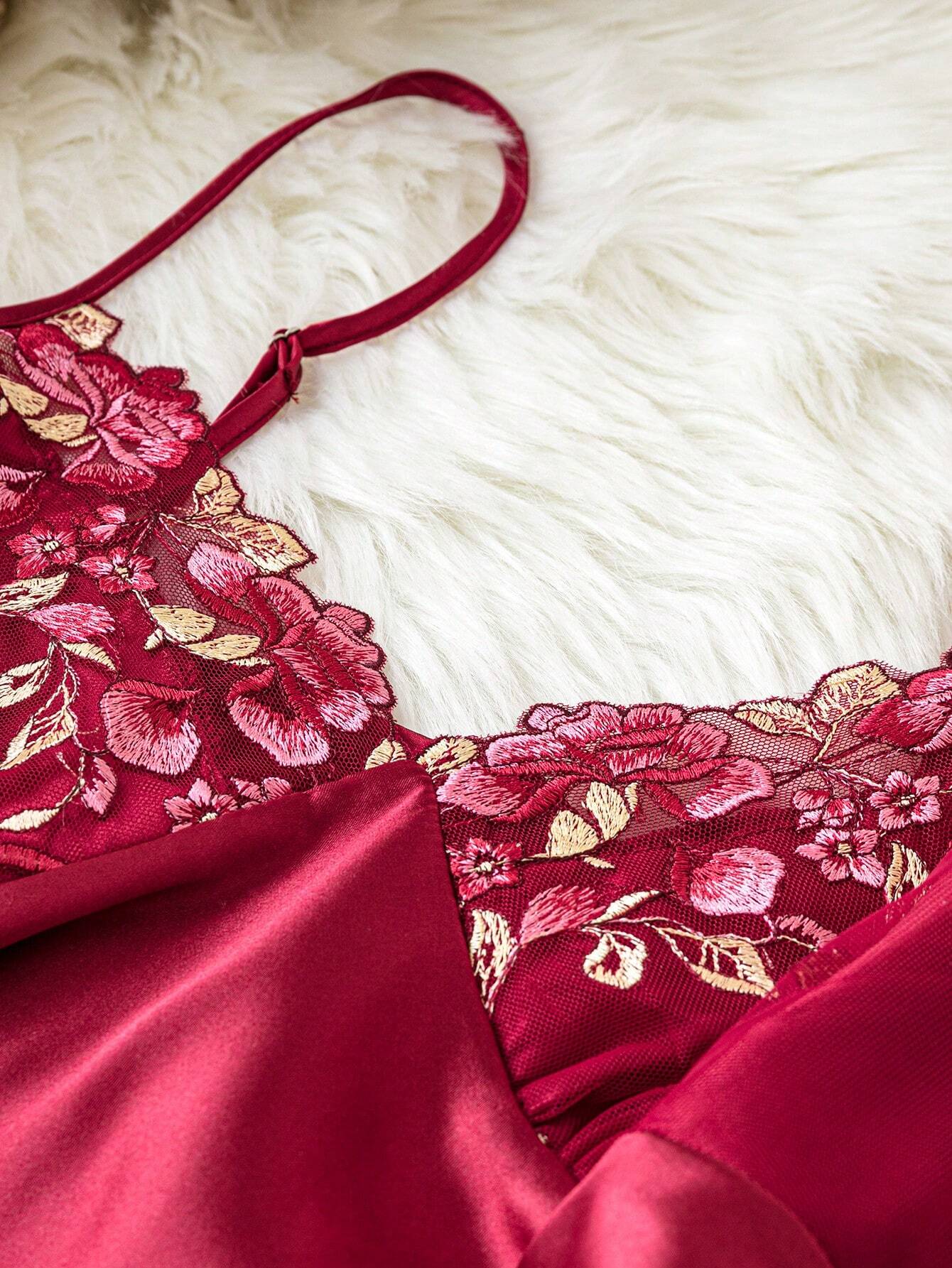 Ladies' Lace Patchwork Cami Top With Solid Colored Shorts And Pants 3-Piece Pajama Set