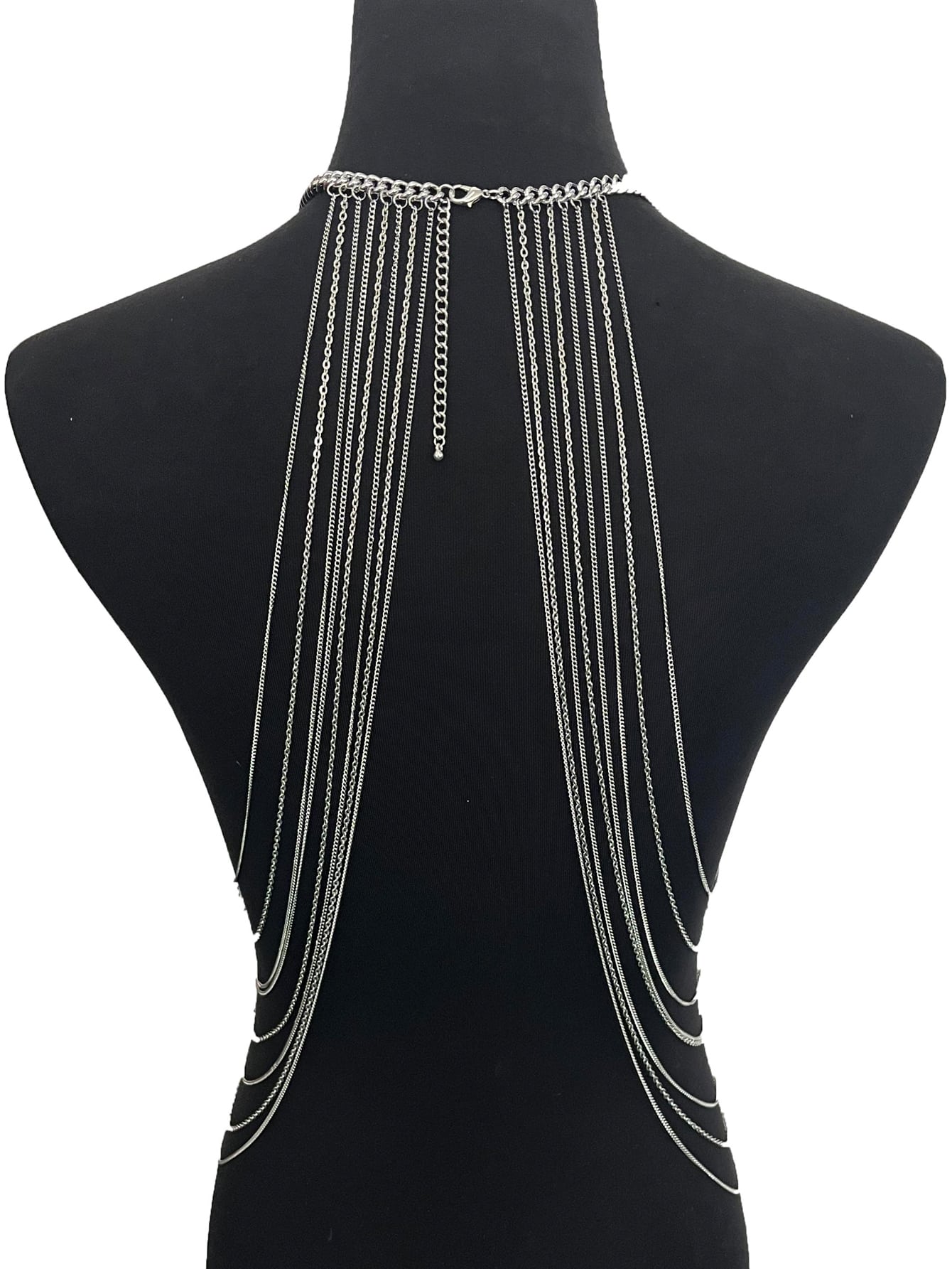 Minimalist Layered Body Chain