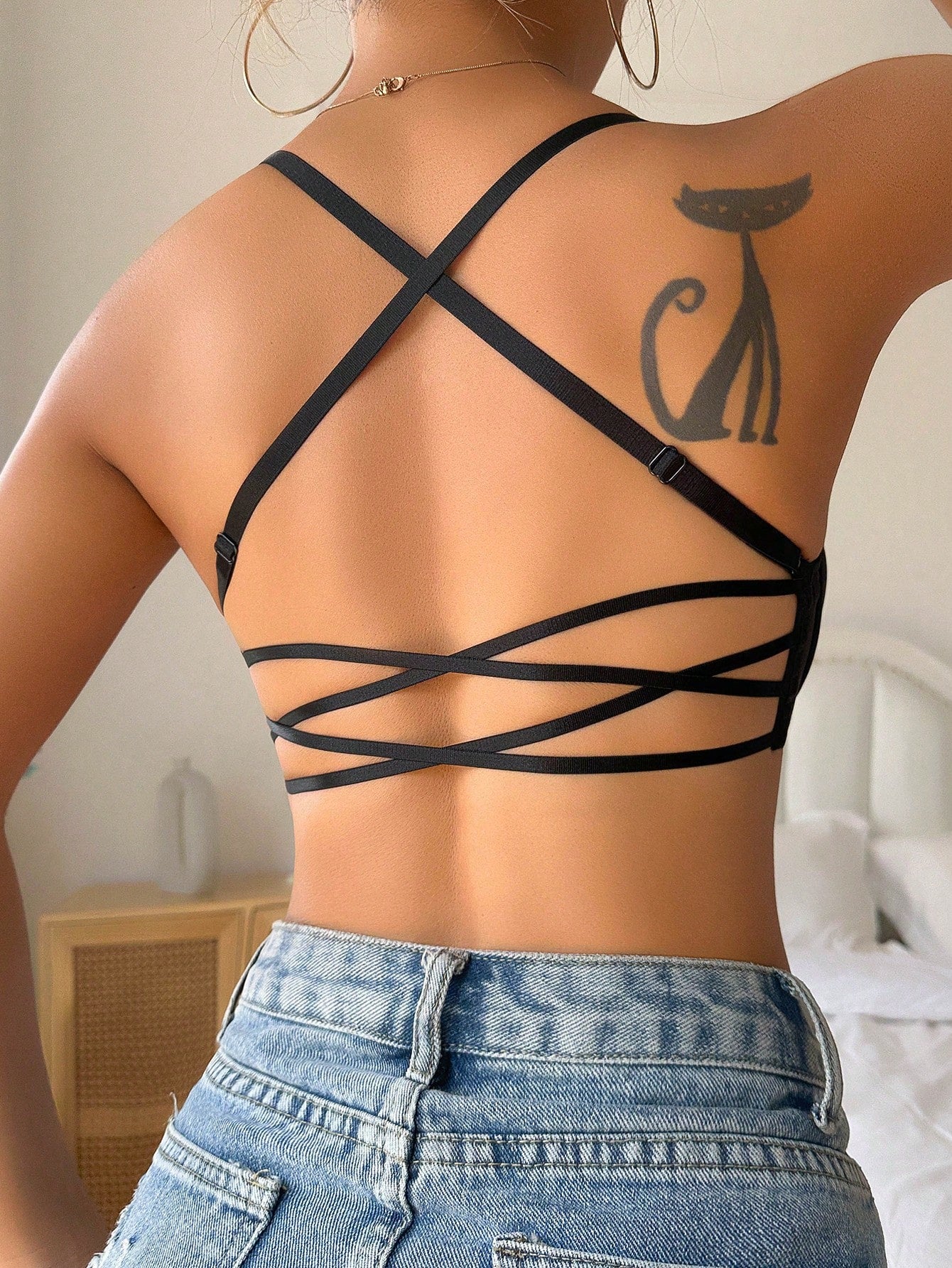 Solid Criss Cross Backless Bra