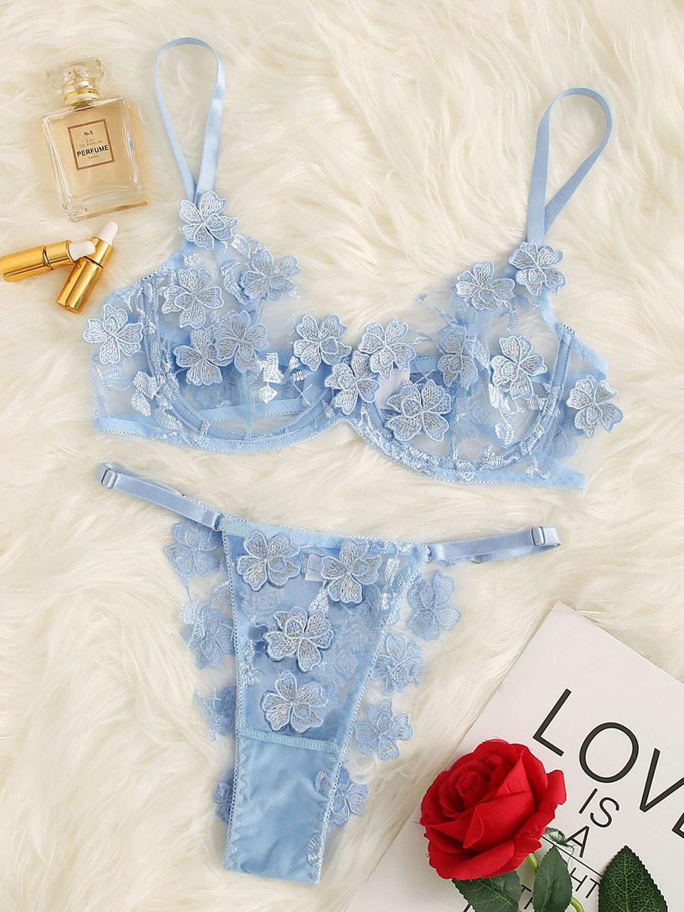 Applique Lace Underwire Bra & Panty Lingerie Set Baby Blue