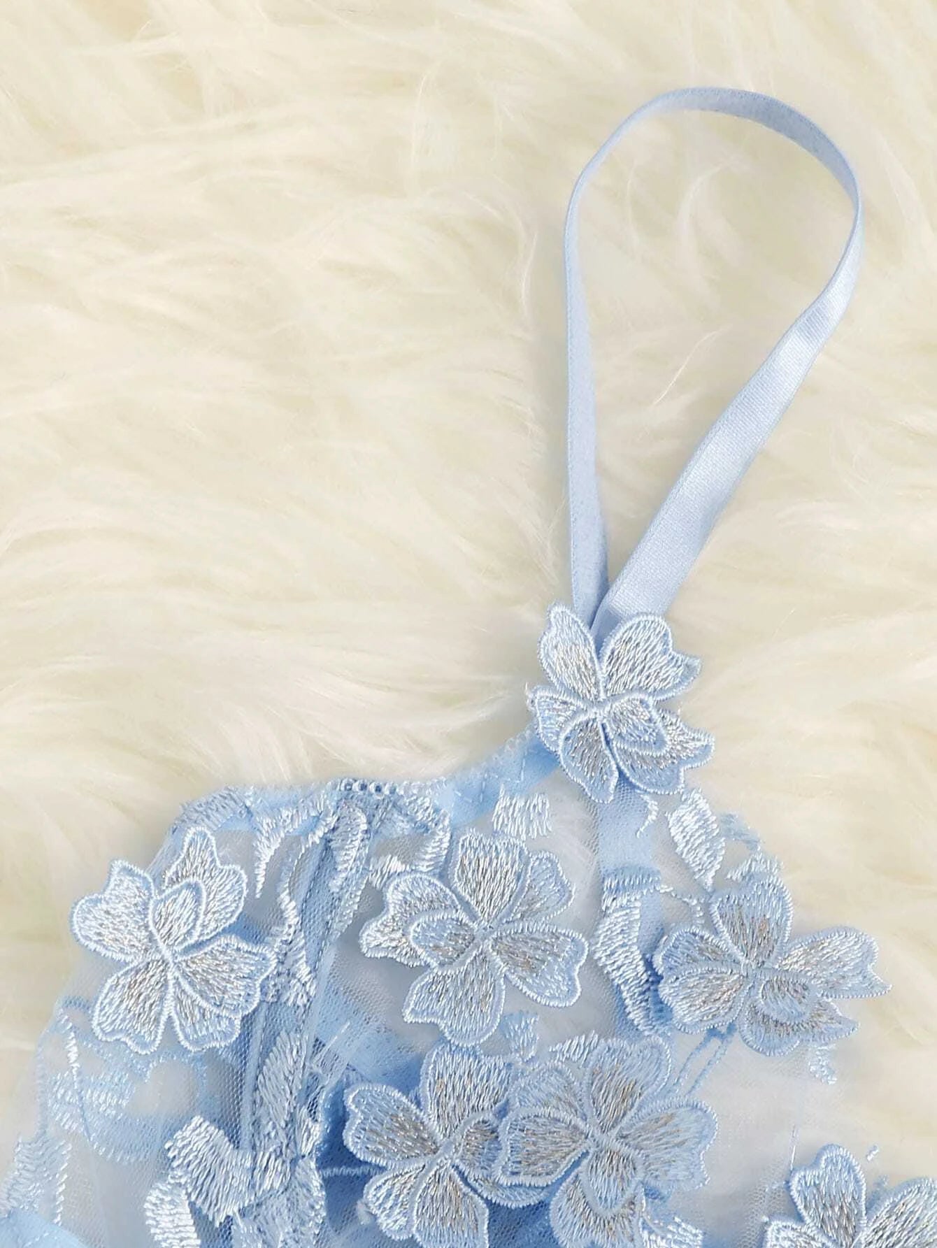Applique Lace Underwire Bra & Panty Lingerie Set