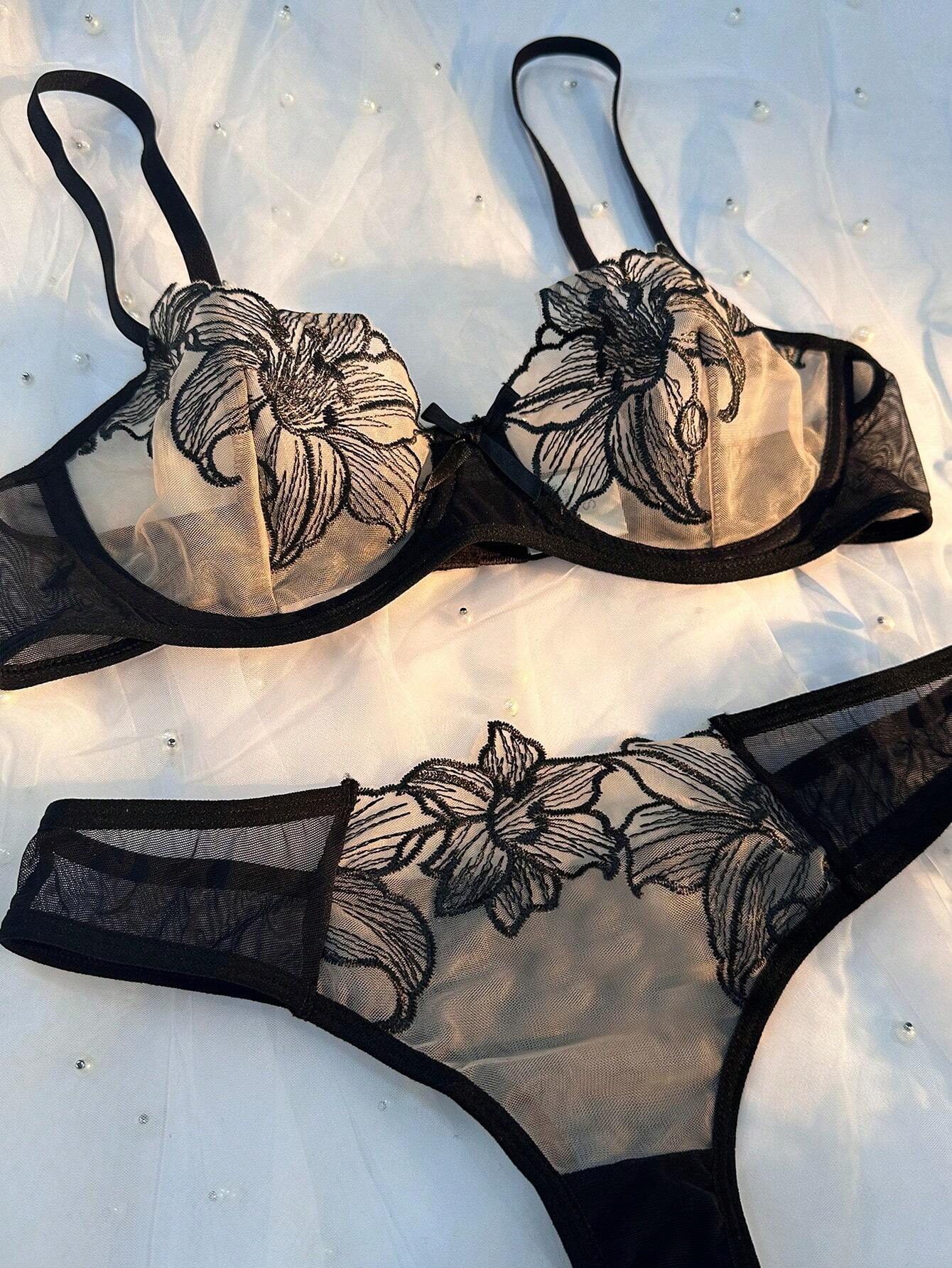Women's Flower Embroidery Mesh Bra And Panties Set