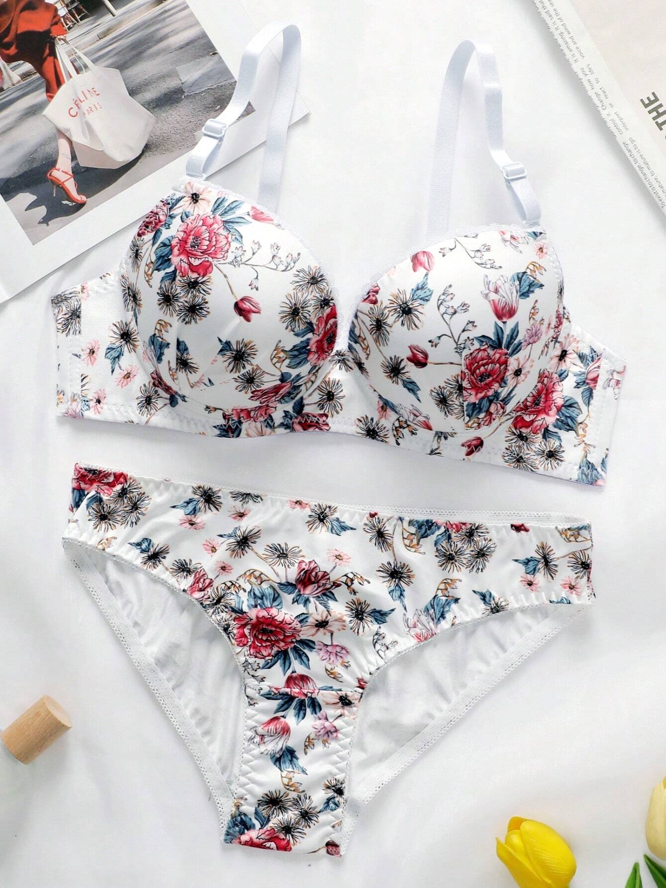 1 Set Of Ladies' Undergarment Including Bra And Panties With Underwire