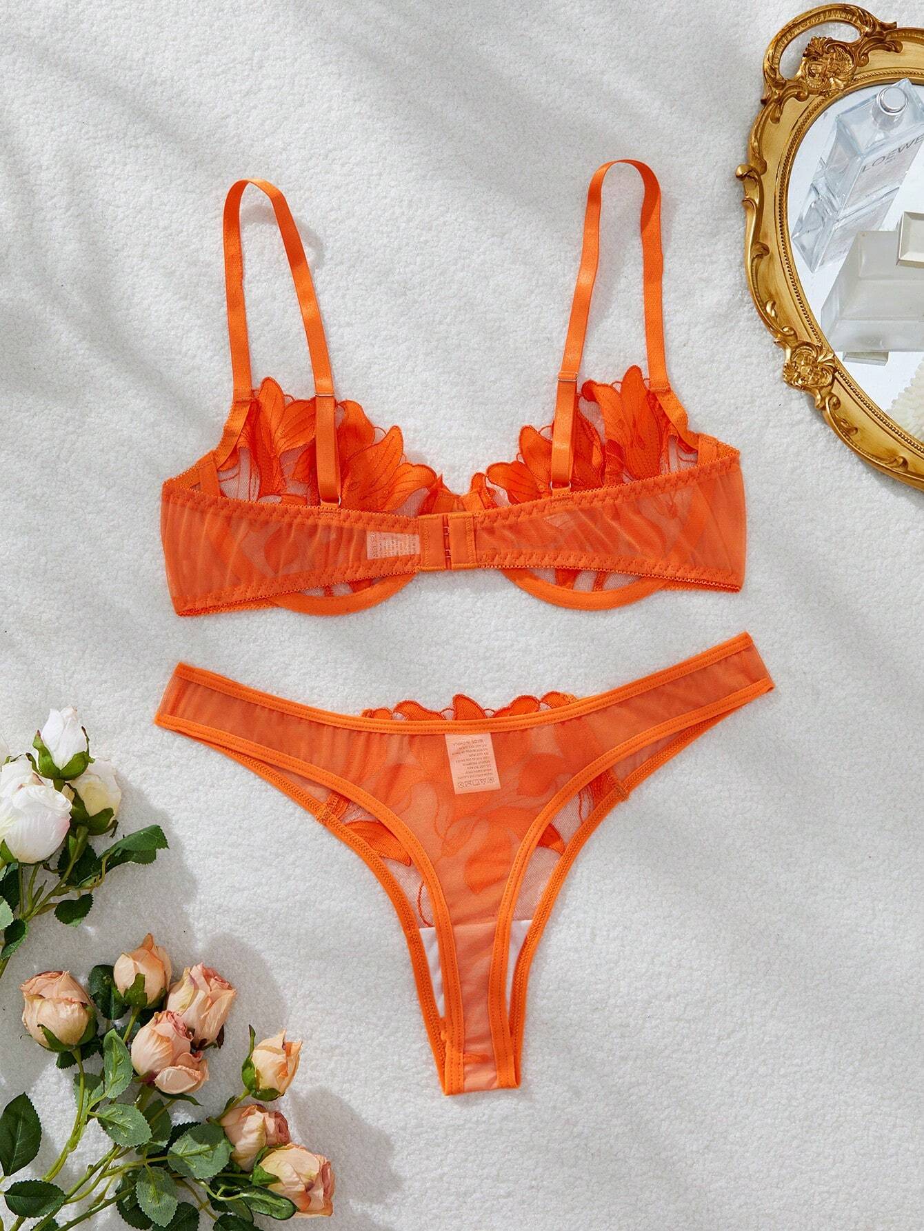 2pcs/Set Women Solid Mesh Contrast Romantic Floral Maple Leaf Sexy Lingerie Set