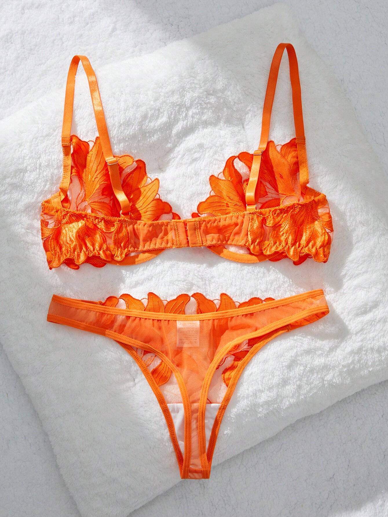 2pcs Maple Leaf Embroidery Mesh Lingerie Set