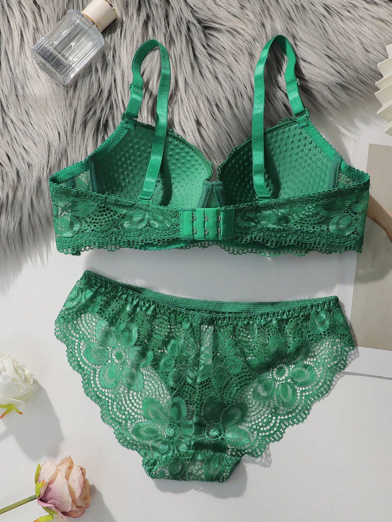 Floral Lace Underwire Bra & Panty Lingerie Set