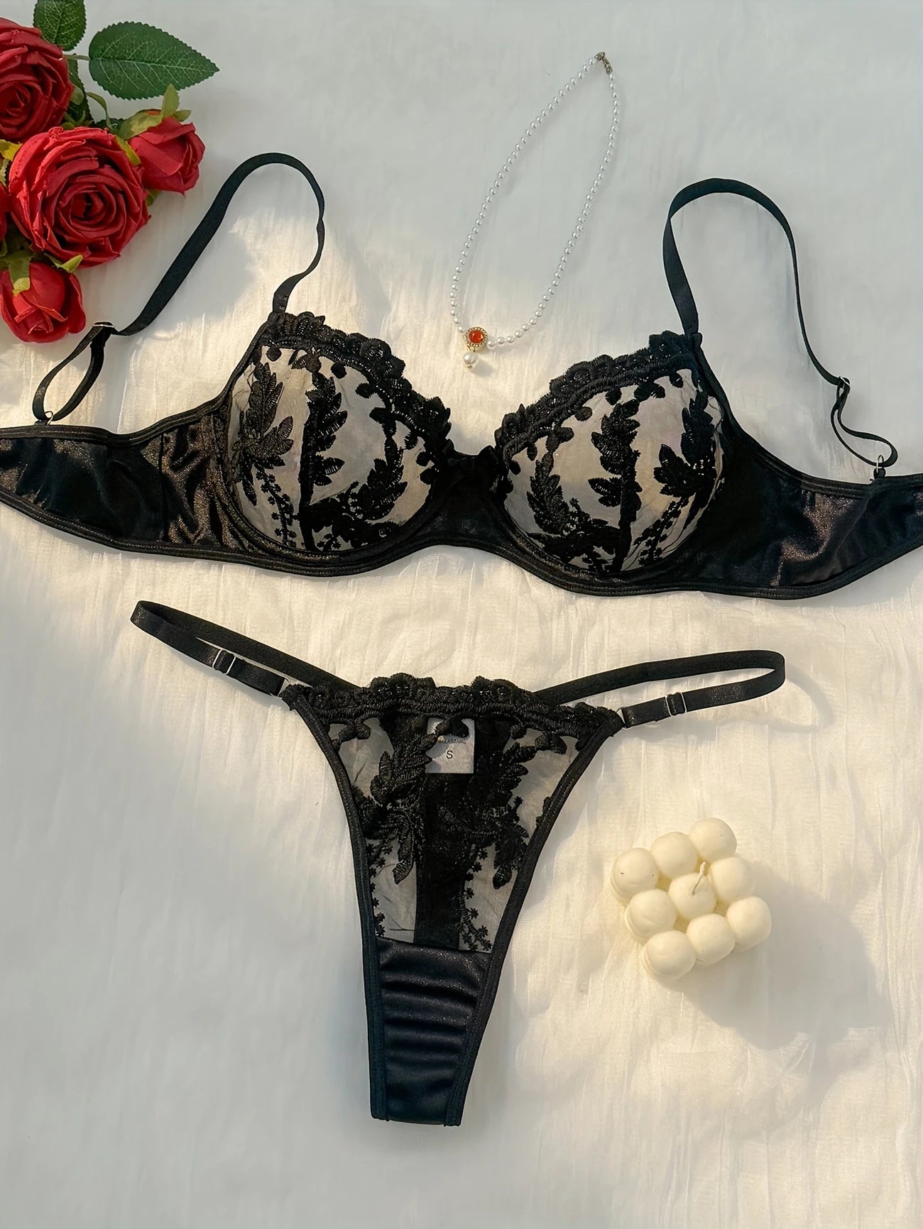 Elegant Embroidered Lingerie Set Black