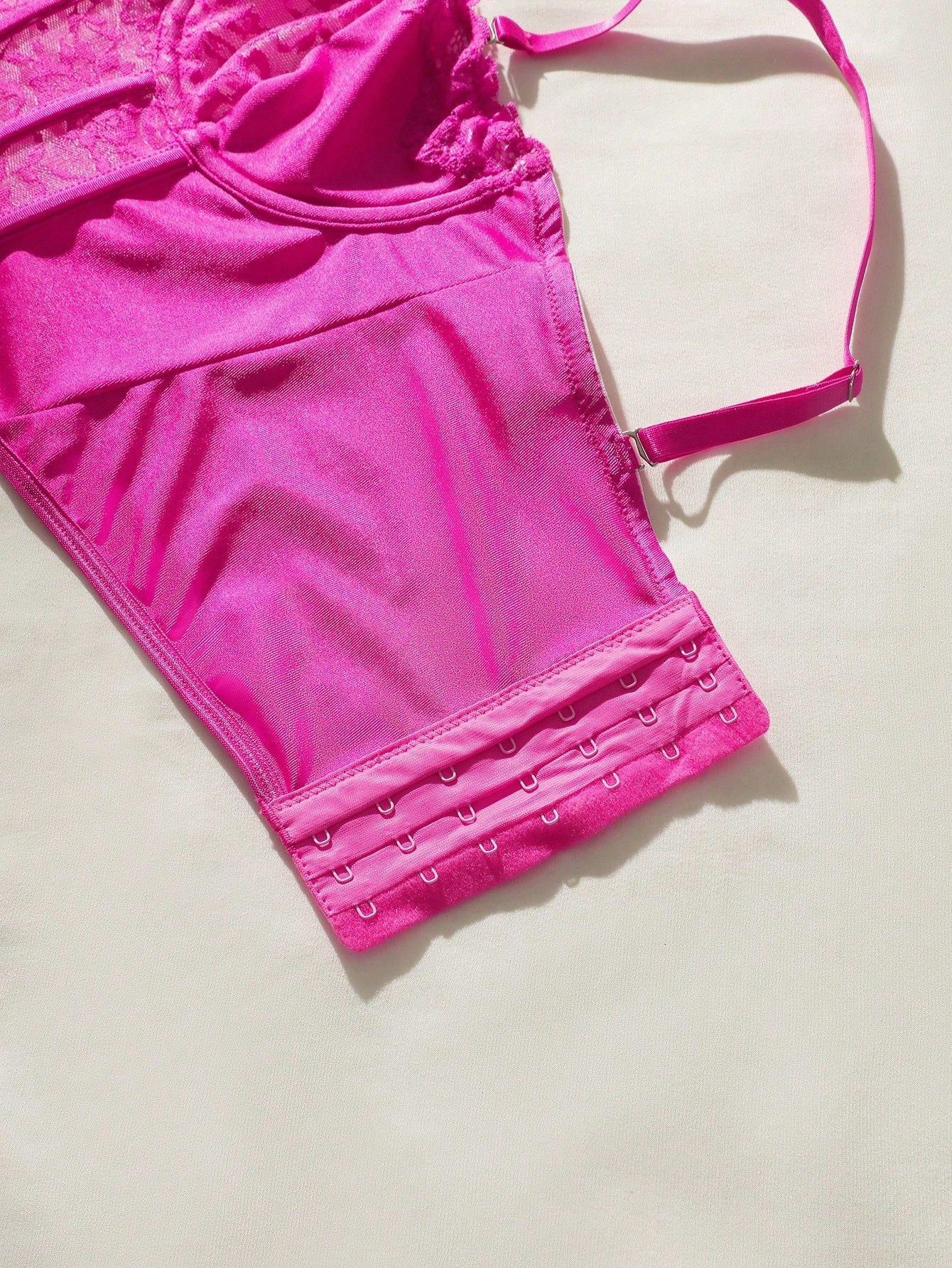 Contrast Lace Underwire Bra