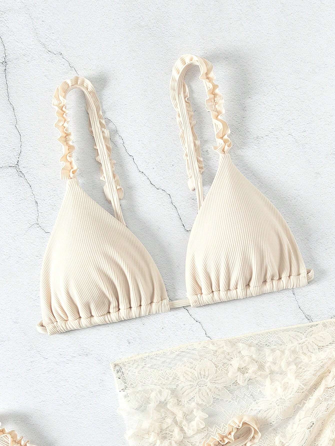 Mod Summer Beach Women's Solid Color Frilled Sexy Bikini Set For Vacation