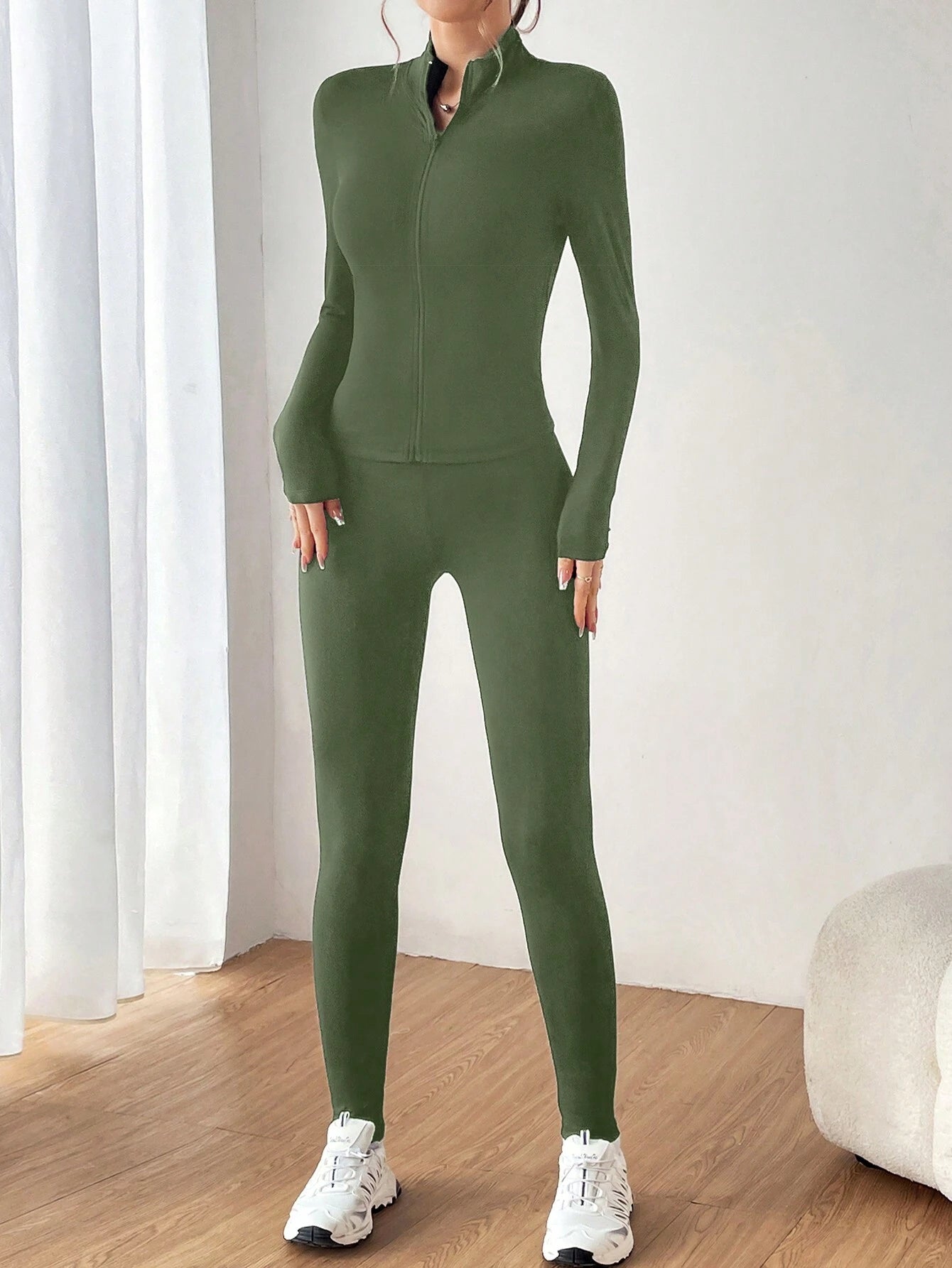 EZwear Black Two Piece Set Sportswear Zip Up Jacket &amp; Leggings