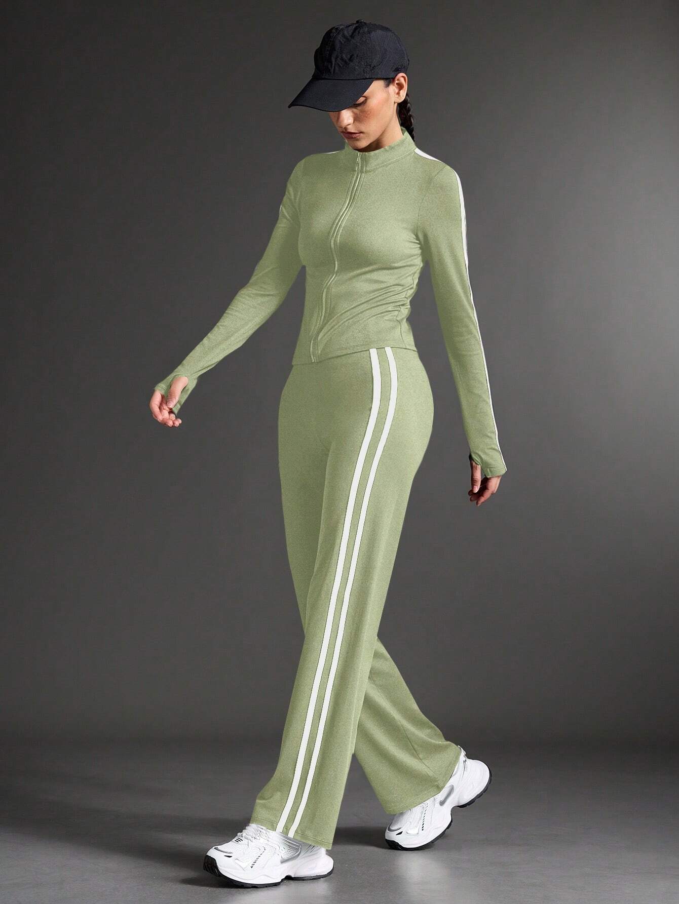 Sports &amp; Yoga Fashion Tracksuits Women Set Mint Green