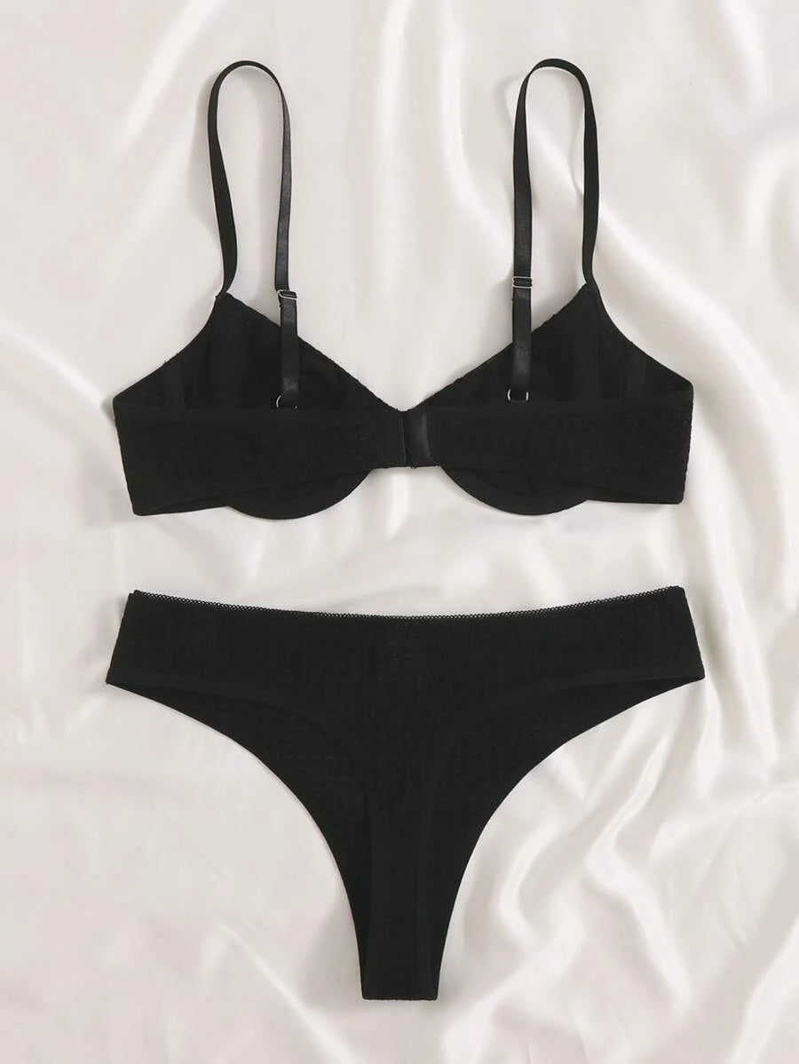 Solid Textured Underwire Lingerie Set
