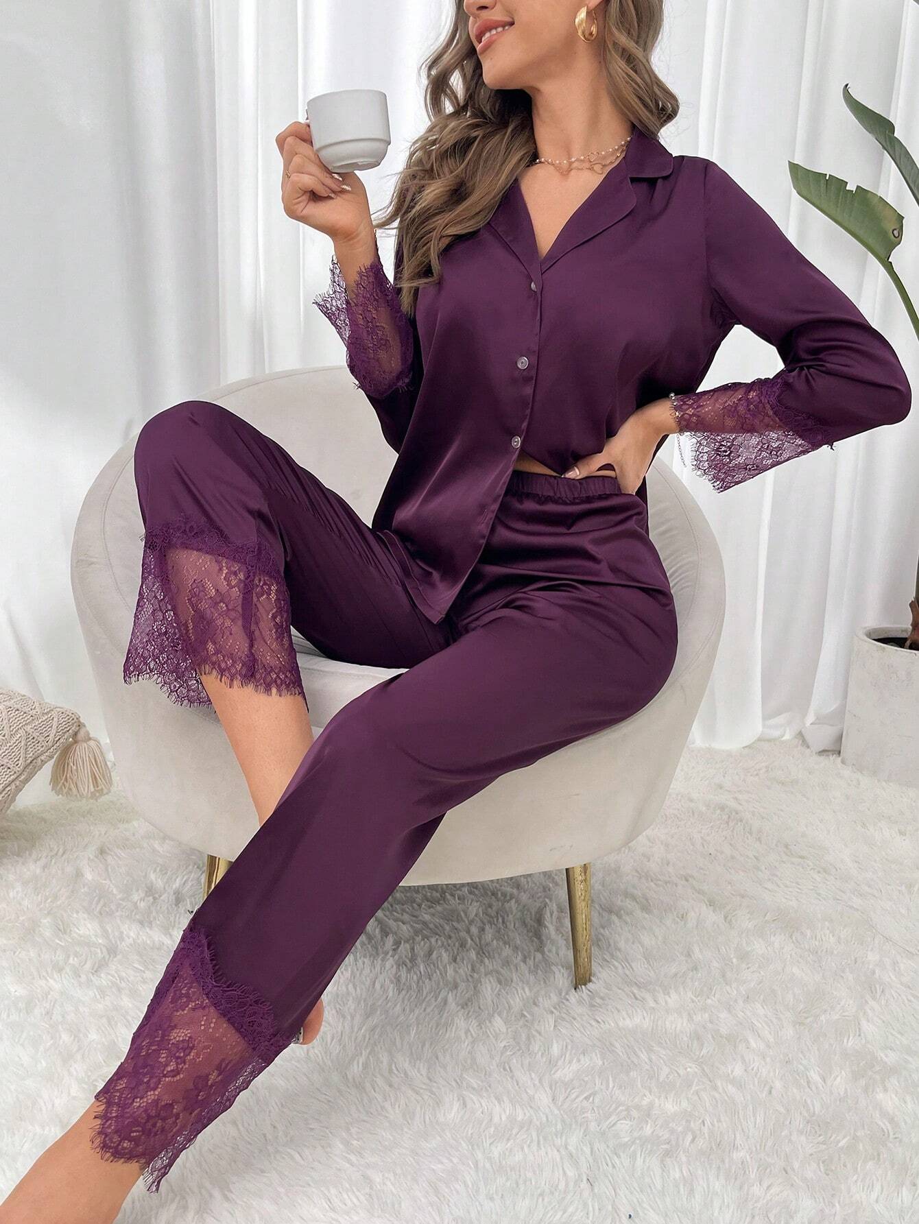 Lace Panel Lapel Collar Satin Night Set