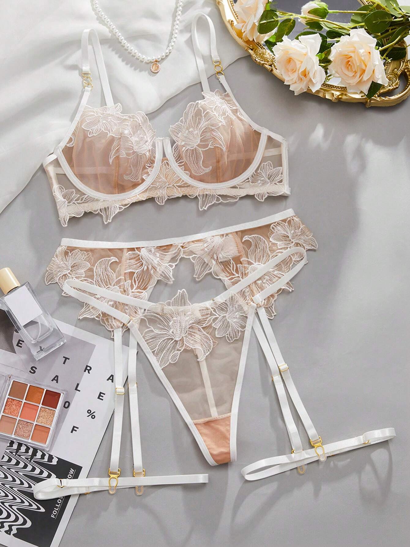 Floral Lace Underwire Garter Lingerie Set