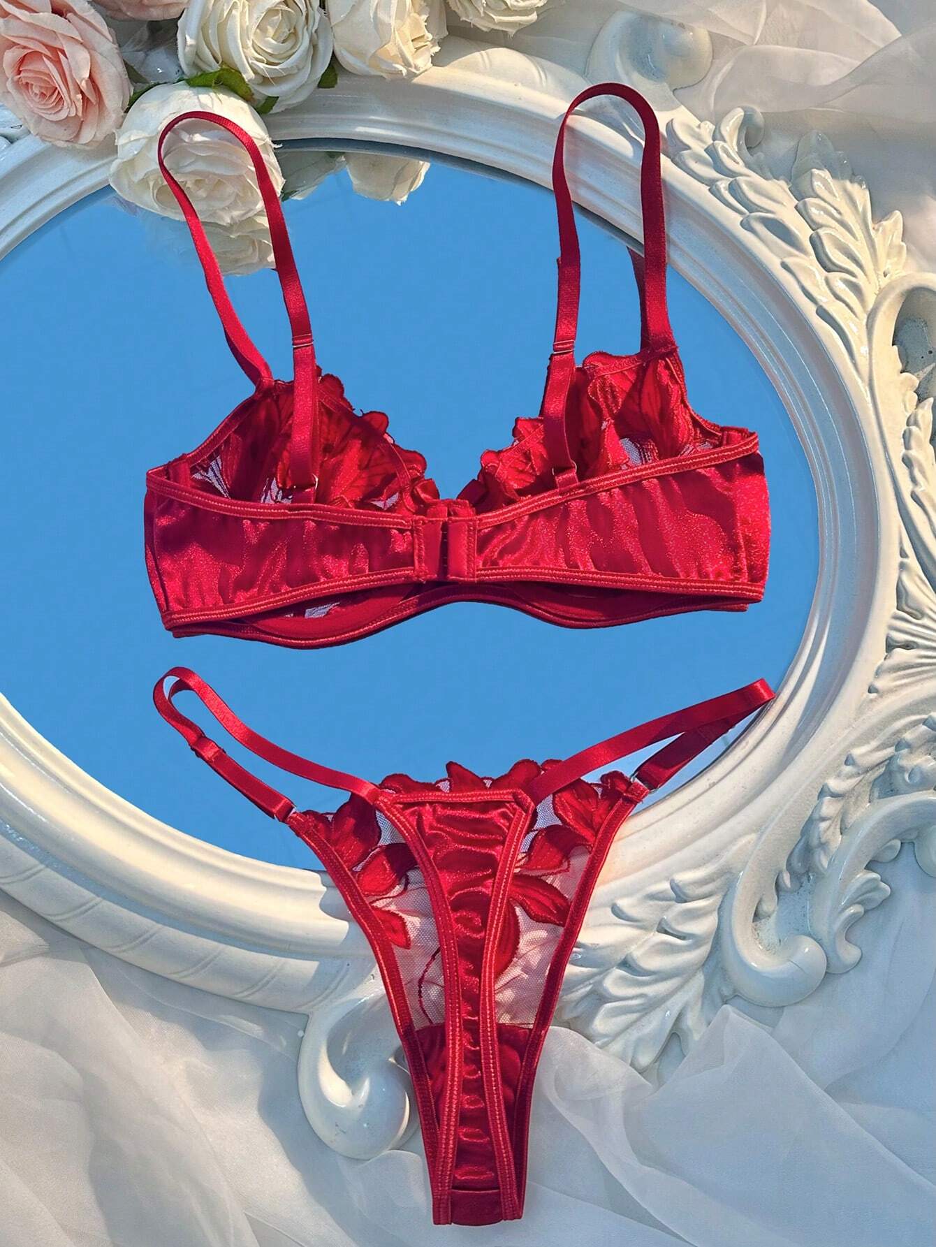 Women's Embroidered Mesh Contrast Sexy Lingerie Set