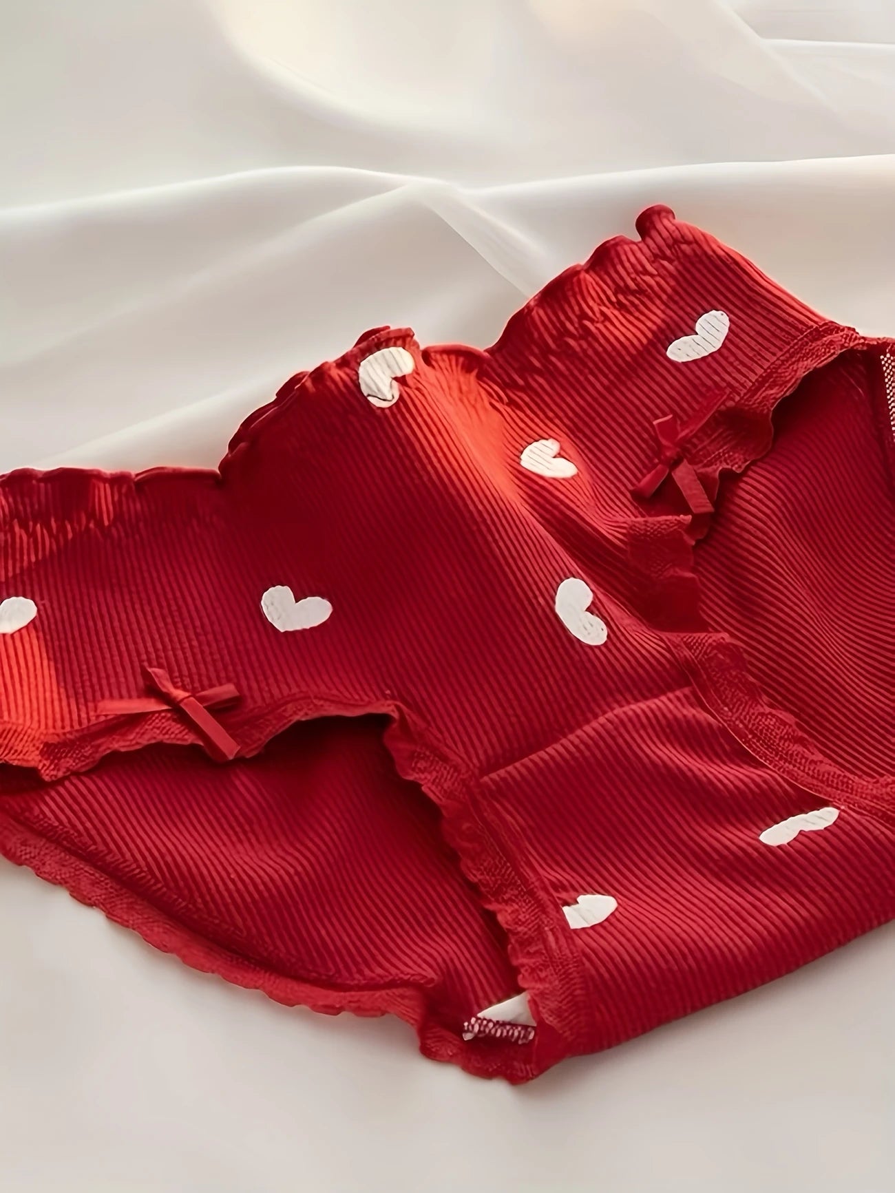 Set of 4 New Style Christmas Breathable And Stretchy Women'S Panties with Ruffled Lace for Comfort