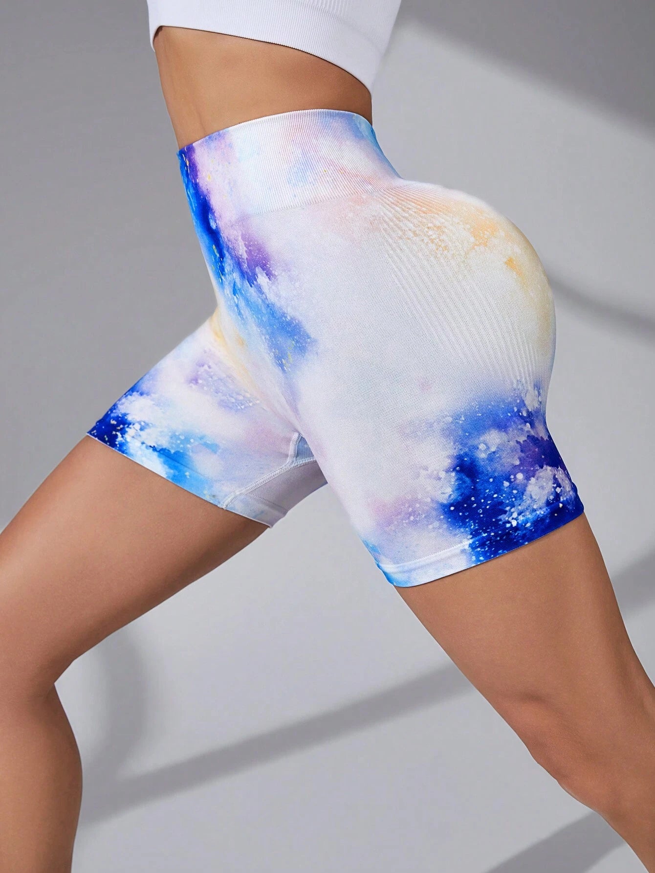 Yoga Trendy Camo Print Wideband Waist Sports Shorts Blue Shorts