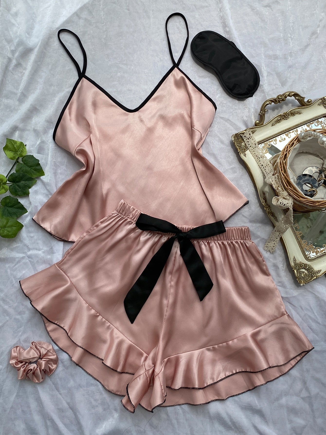 Contrast Binding Cami Top &amp; Ruffle Trim Shorts PJ Set With Pleated Scrunchie &amp; Eye Mask Dusty Pink