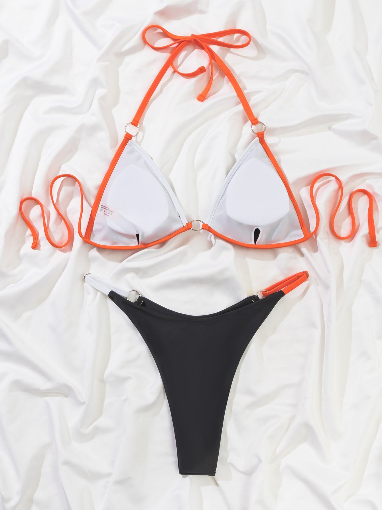 SHEIN Swim Vcay Contrast Binding Ring Linked Triangle Bikini Swimsuit