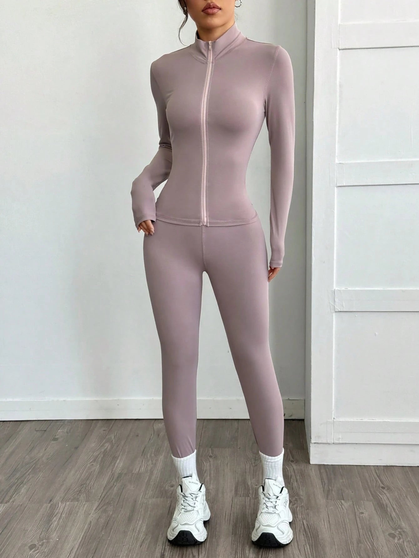 EZwear Black Two Piece Set Sportswear Zip Up Jacket &amp; Leggings