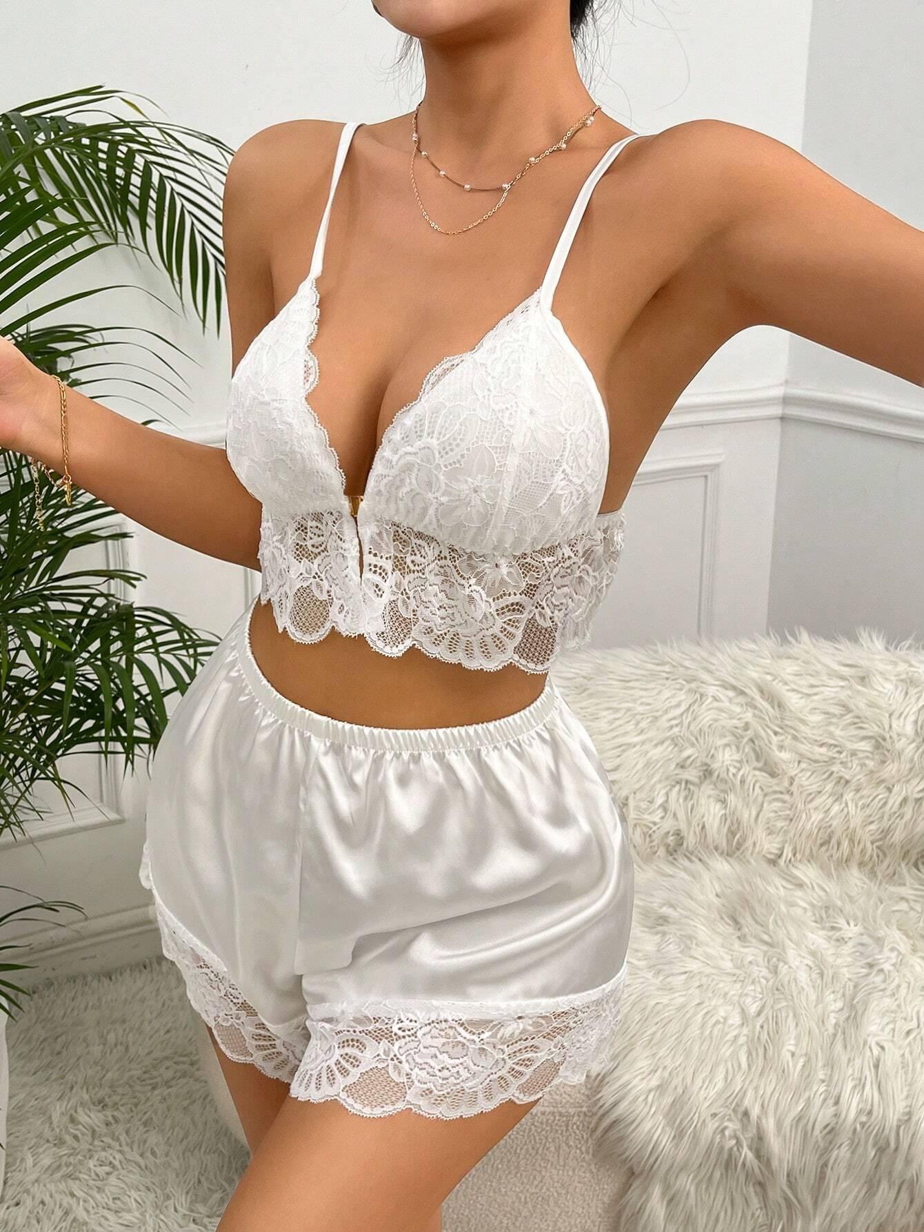 Contrast Lace Belted Satin Robe &amp; Cami Top &amp; Shorts PJ Set