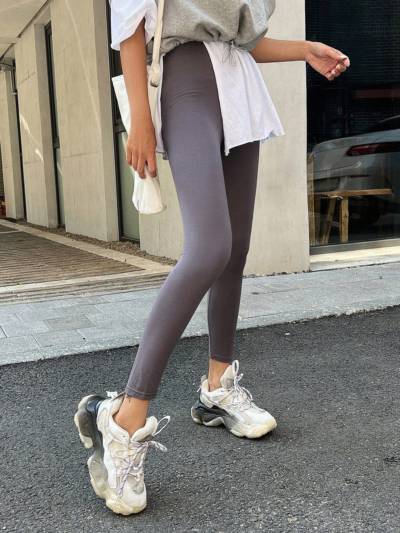 DAZY Solid Elastic Waist Leggings M Grey