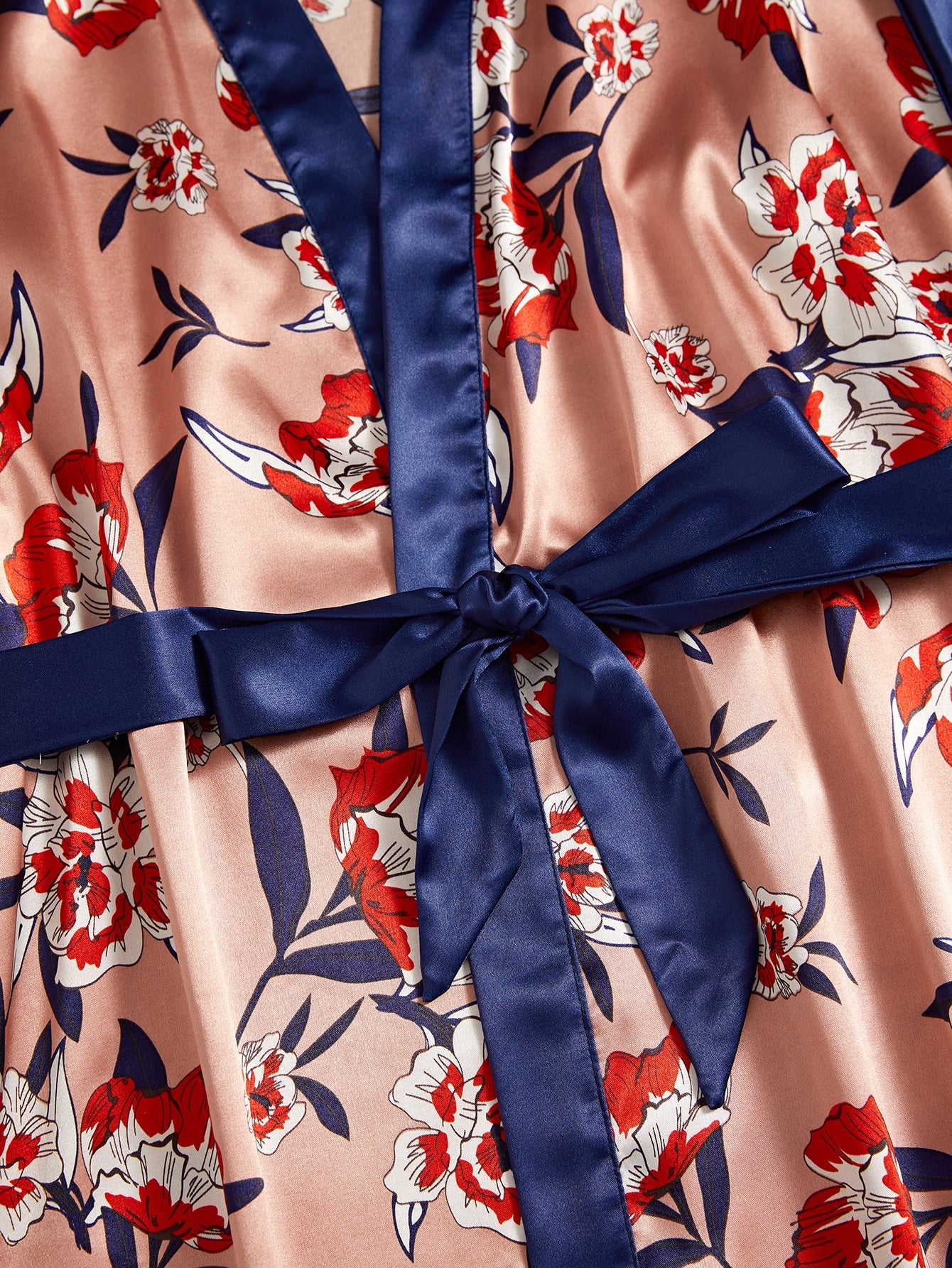 5pcs Floral Print Belted Satin Robe &amp; Cami Top &amp; Night Dress &amp; Pants &amp; Shorts