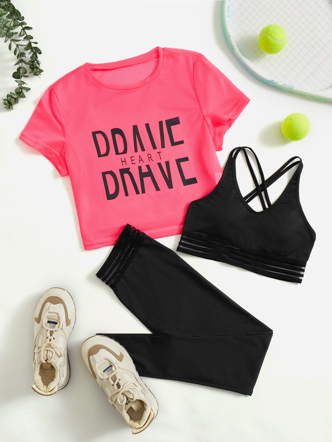 Yoga Trendy 3pcs Fitness Letter Graphic Workout Outfits Set Sports Set Criss Cross Sports Bra Round Neck Tee Striped Waist Leggings