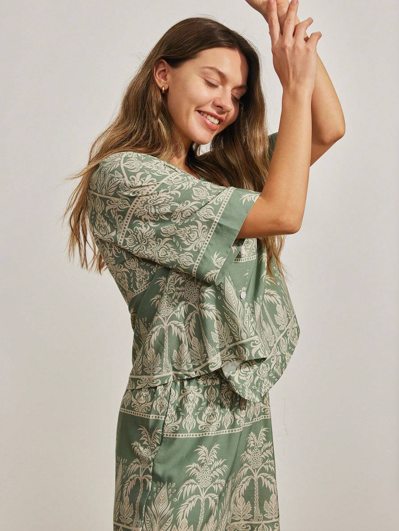 LUVLETTE Lyocell Tencel Rayon Short Tropical Print Casual Lounge Short-Sleeve Short Pantypajama Set