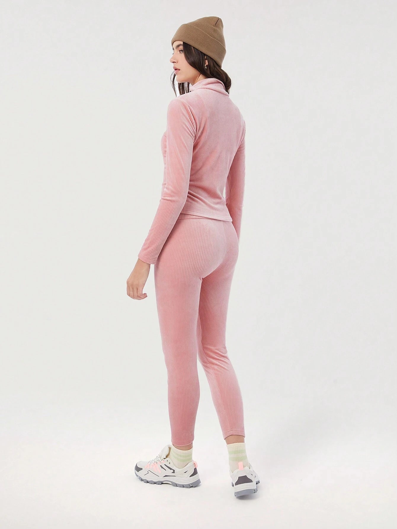 EZwear Ladies' Zipper Half Placket Long Sleeve T-Shirt And Leggings Set