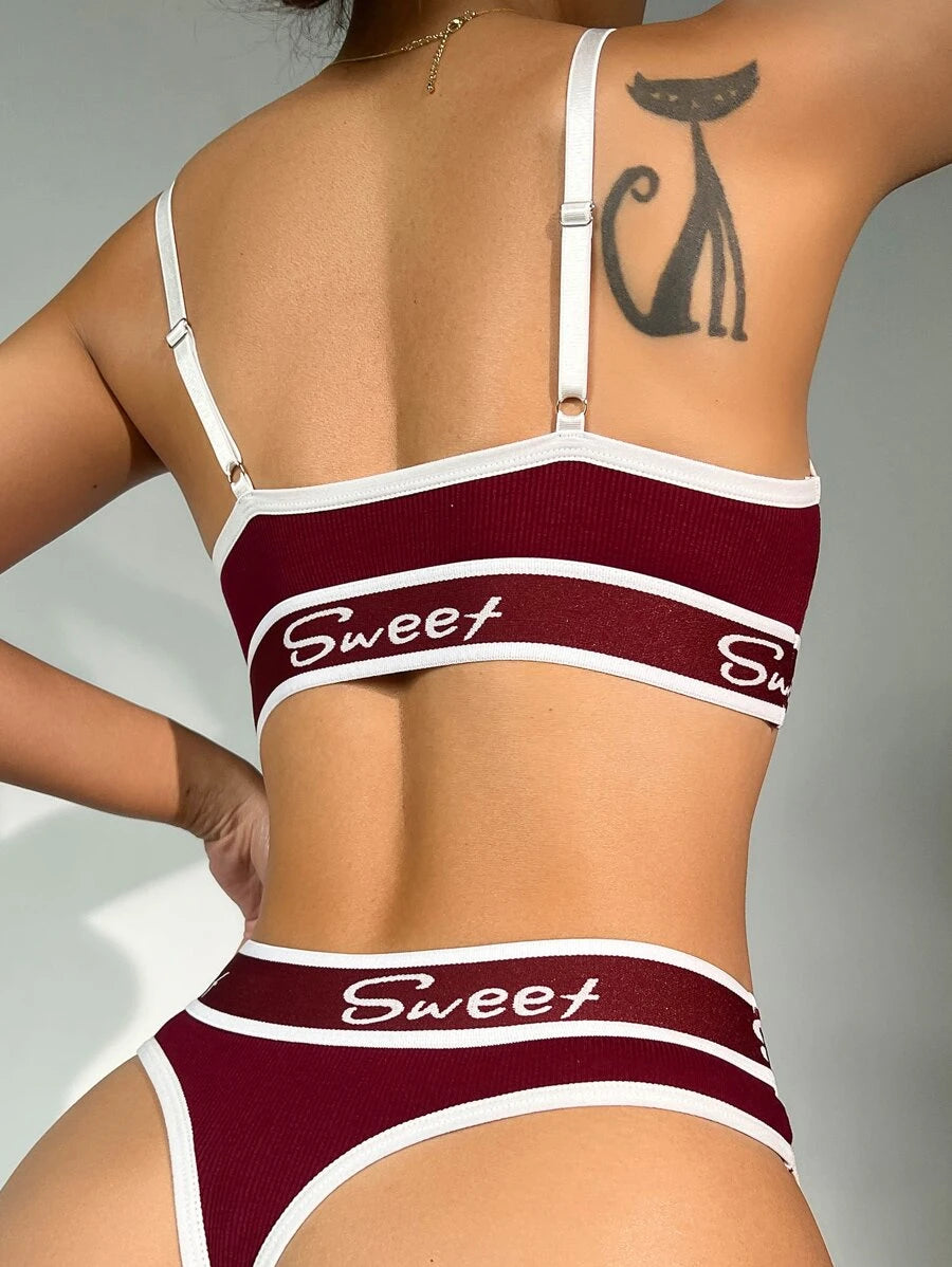 Letter Graphic Contrast Binding Lingerie Set