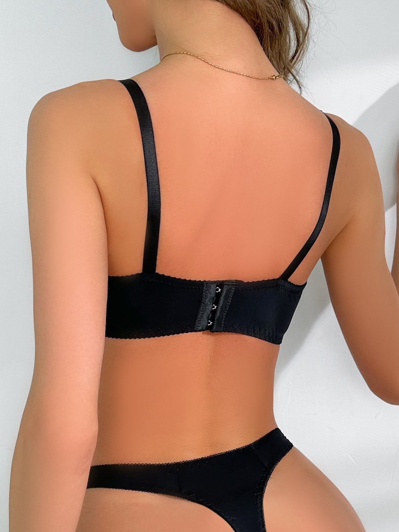 Contrast Lace Underwire Bra