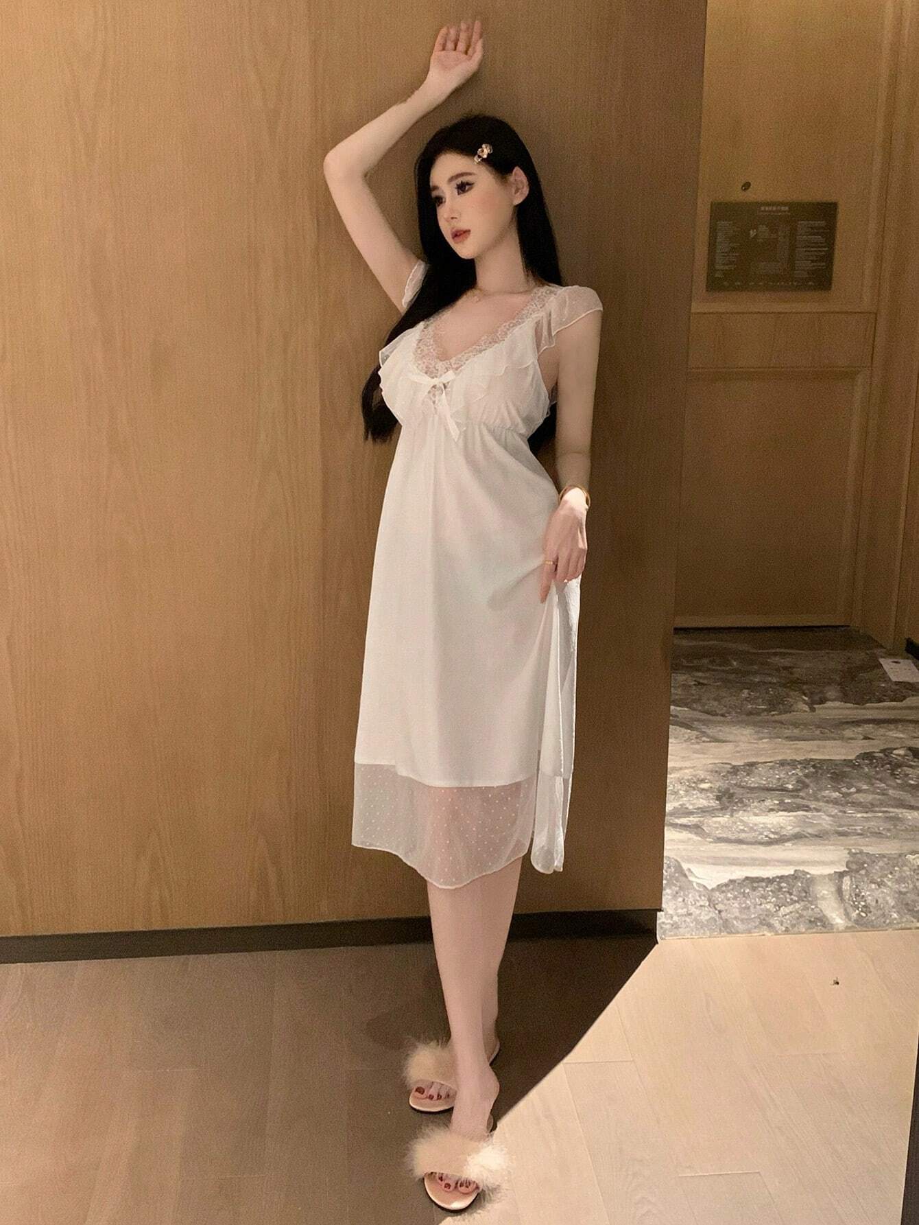 DAZY Women's Romantic Mesh Lace Patchwork Ruffle Backless Nightgown