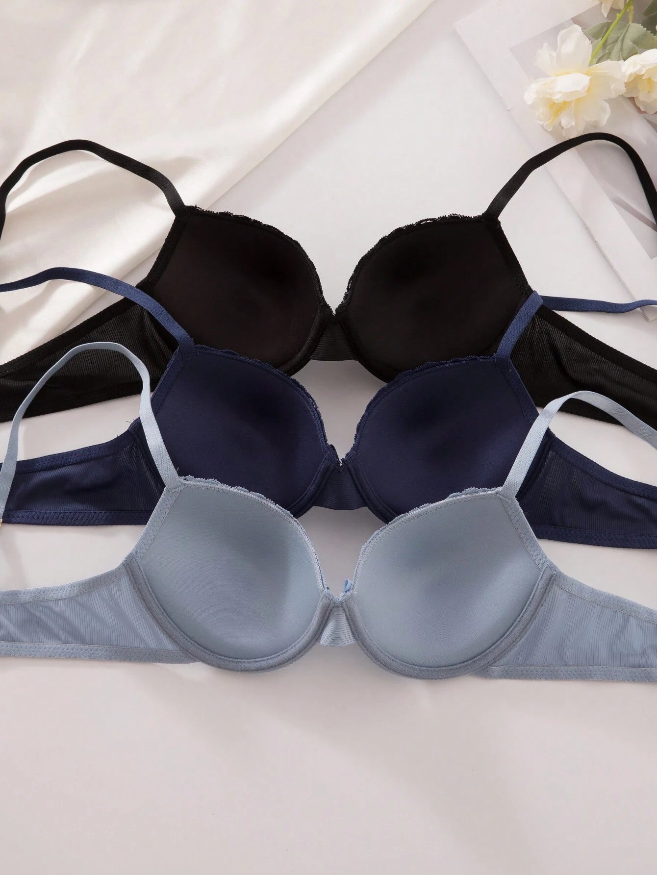 3pcs/Set Women's Simple Casual Gather Lightly Padded Underwire Bra