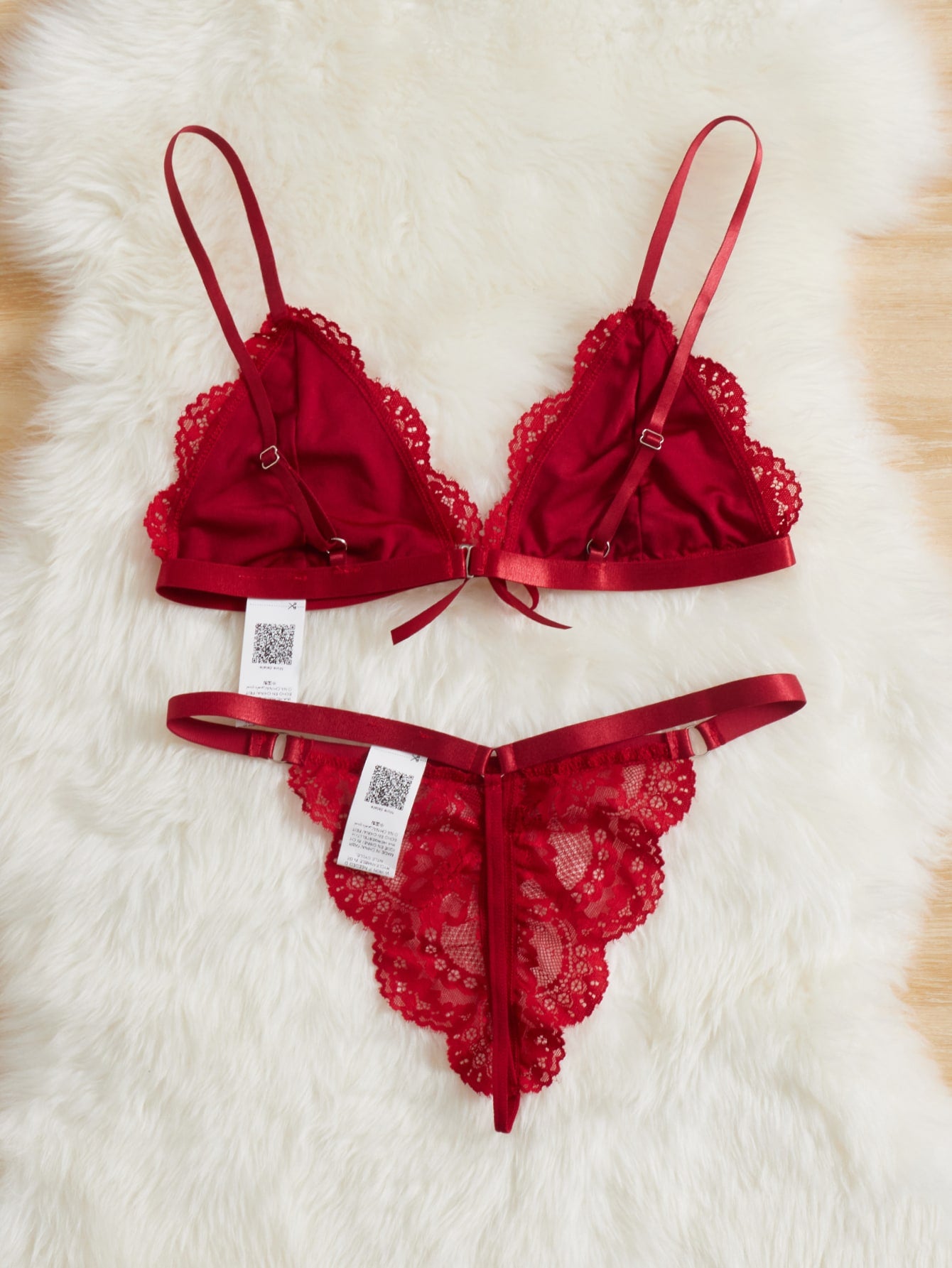 Lace Scallop Trim Lingerie Set