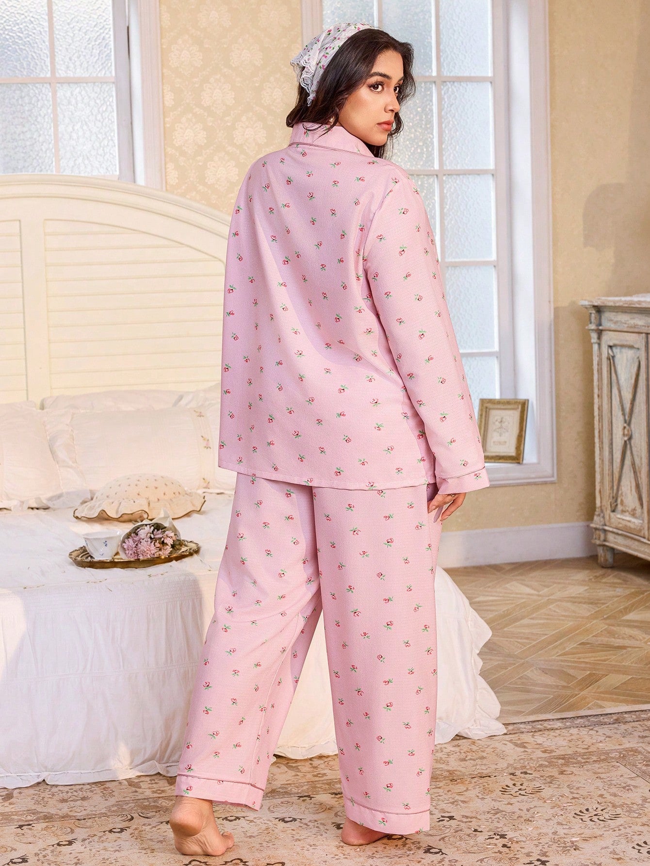 CottageSlumber Plus Ditsy Floral Contrast Piping Top & Pants PJ Set