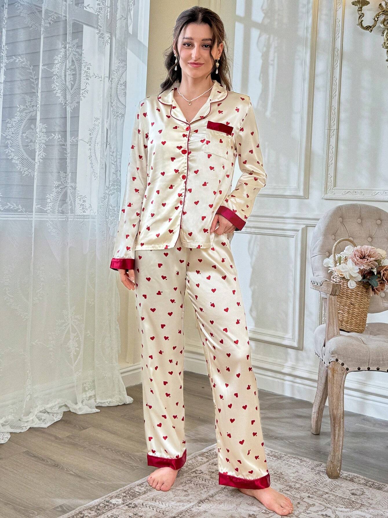 Contrast Color Patchwork Heart Print Lapel Faux Silk Pajama Set