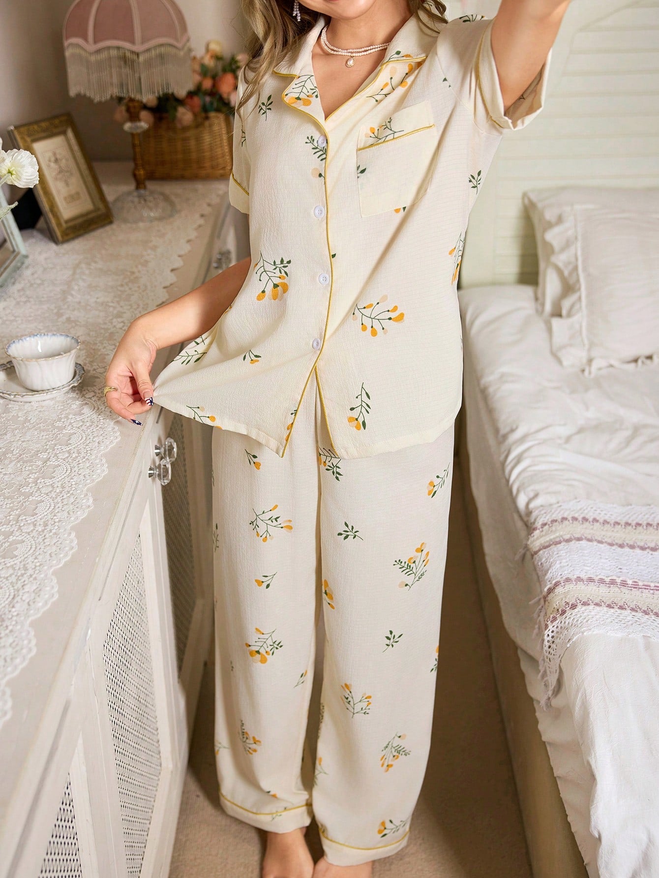 Women Floral Print Pajama Set With Contrast Trim Pocket Design Summer Pj Sets