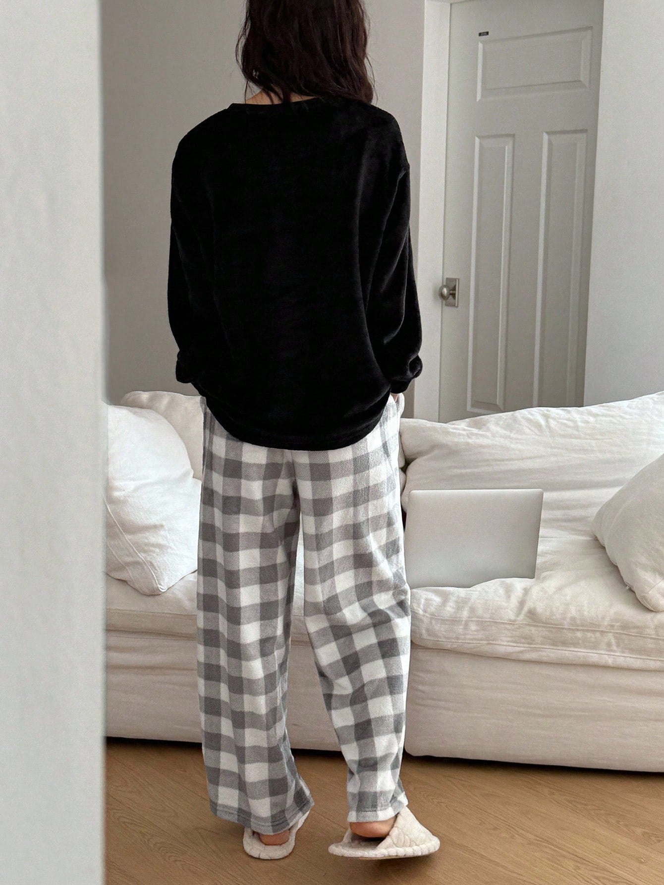 Women's Winter Fleece Letter Embroidery Top And Plaid Pants