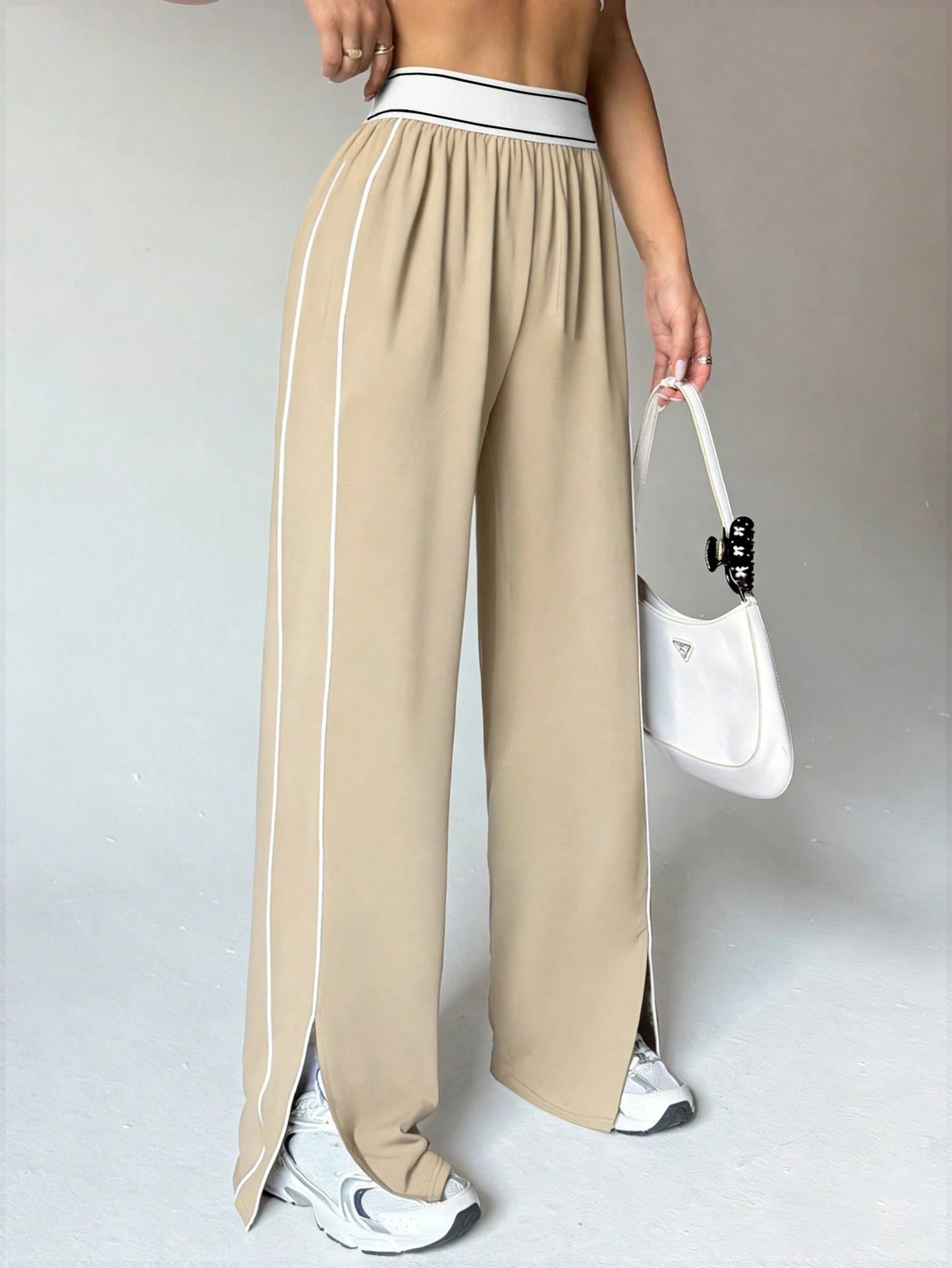 Women's Loose Fit Straight Leg Sweatpants With Pockets Khaki