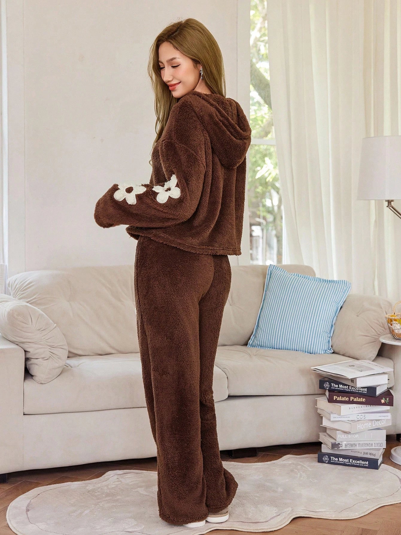 Women's Plush Floral Embroidered Hooded Long Sleeve Top & Pants Pajama Set
