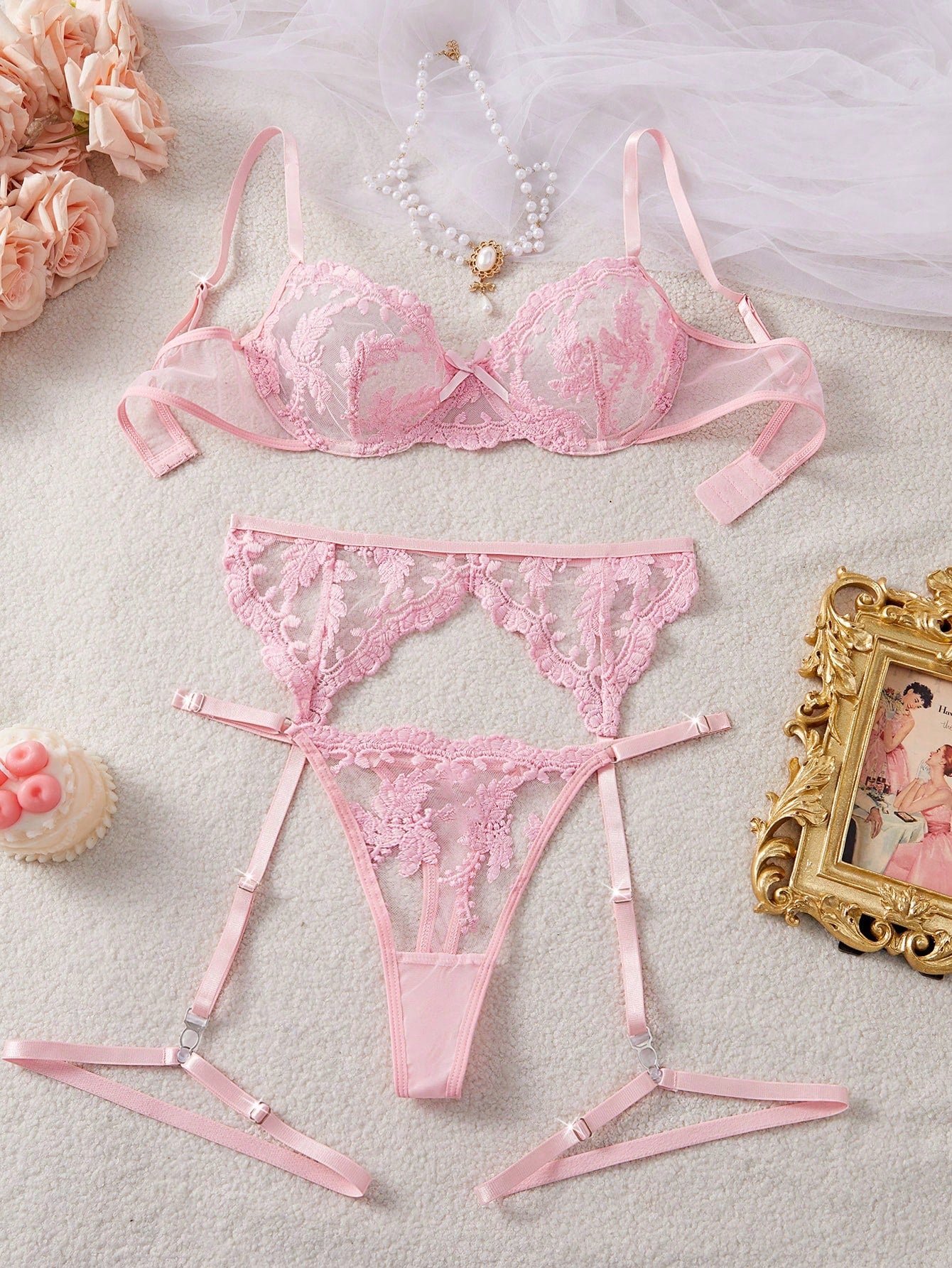 Women's Embroidered Mesh Sexy Lingerie Set