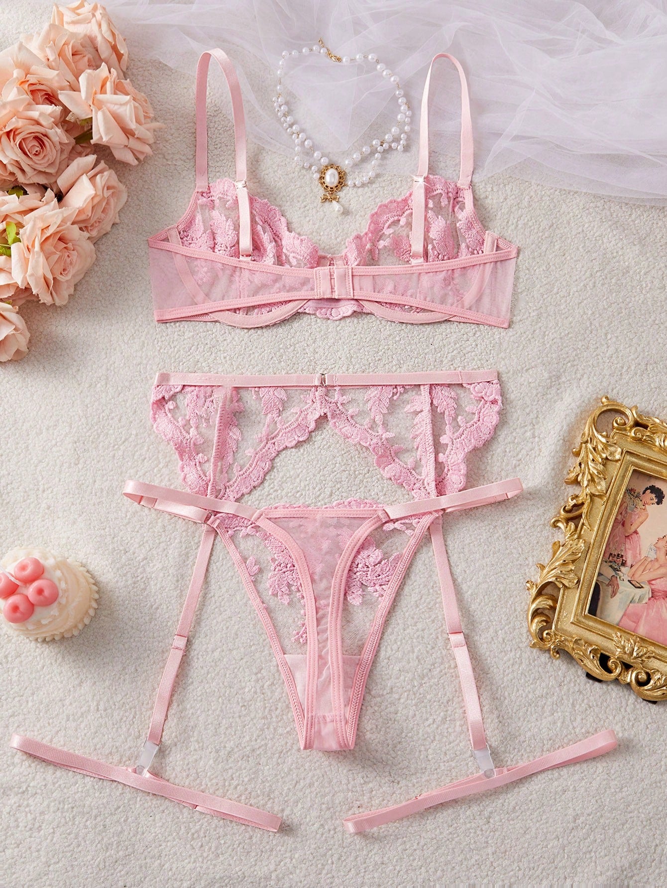 Women's Embroidered Mesh Sexy Lingerie Set