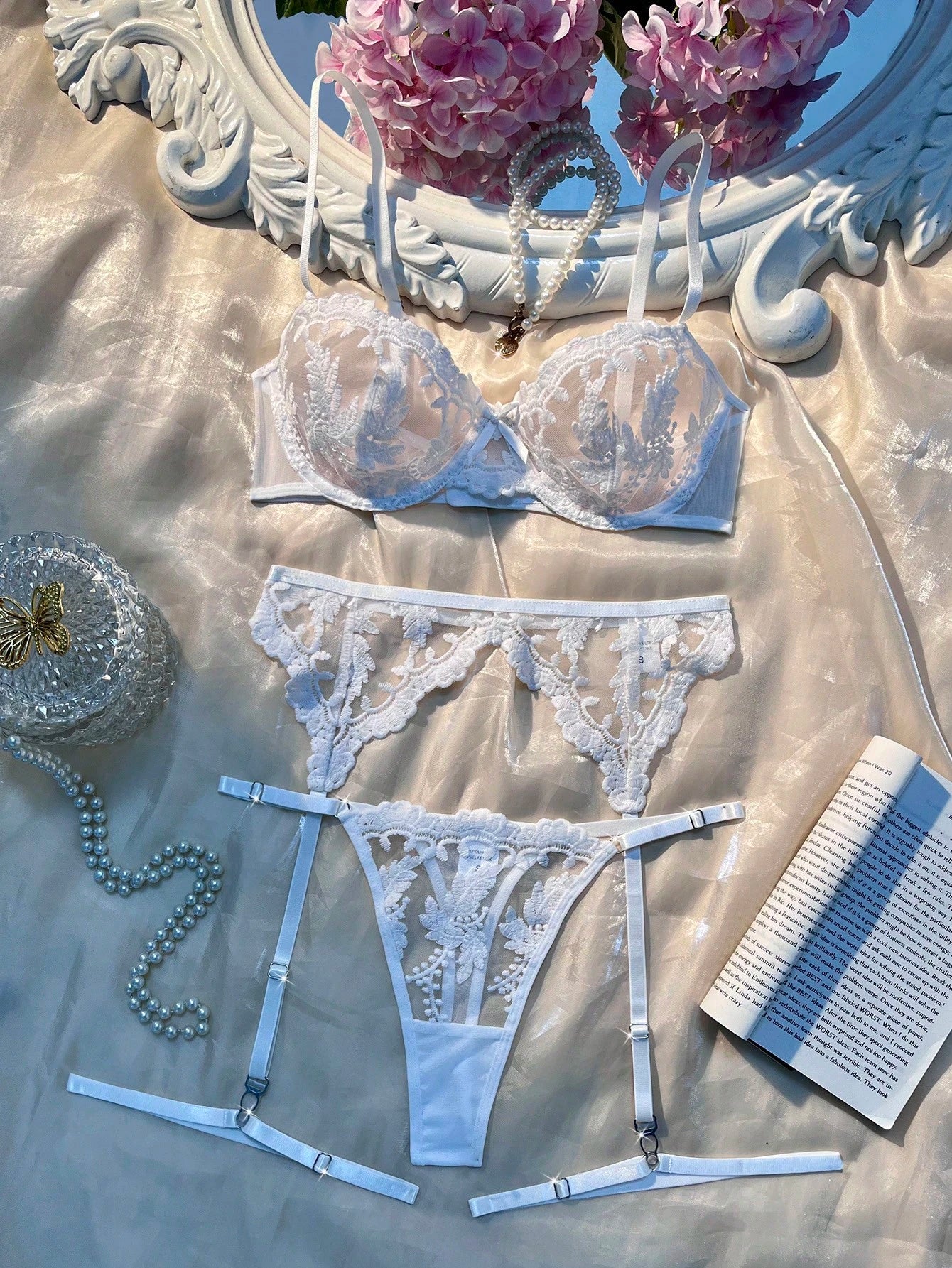 Women's Embroidered Mesh Sexy Lingerie Set