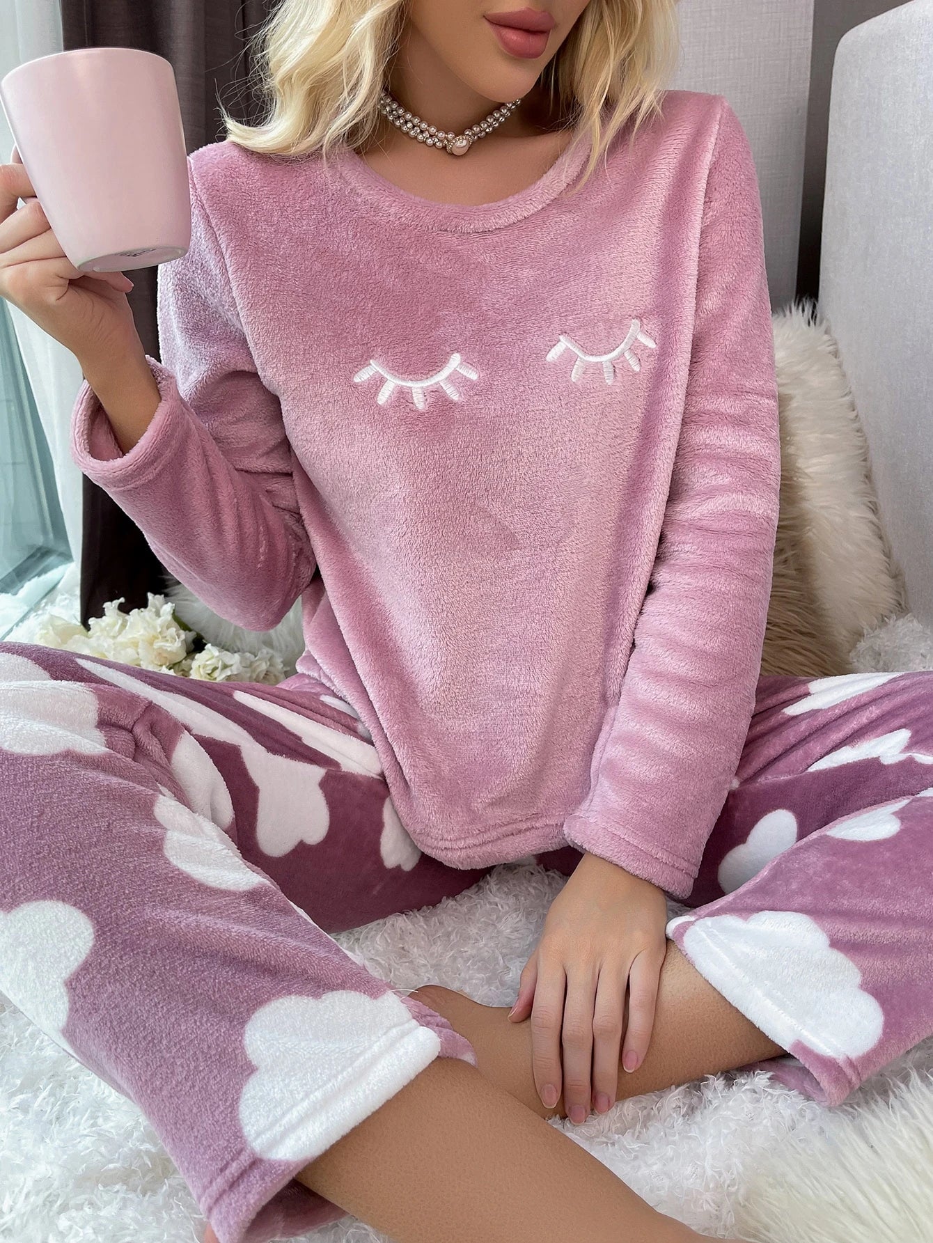 Eyelash Embroidery Flannel Long Sleeve Top And Pants Fluffy Pajama Set