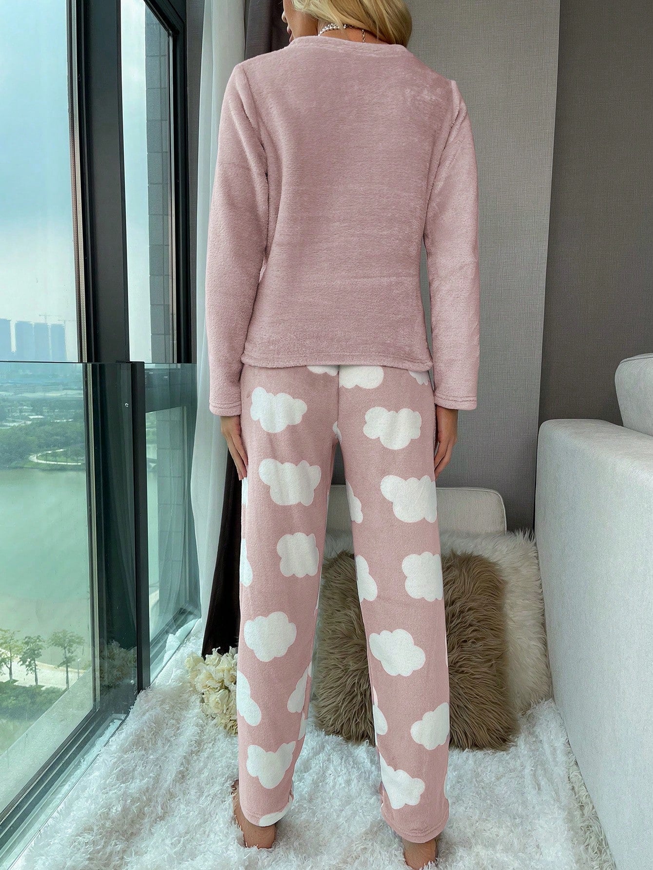 Eyelash Embroidery Flannel Long Sleeve Top And Pants Fluffy Pajama Set