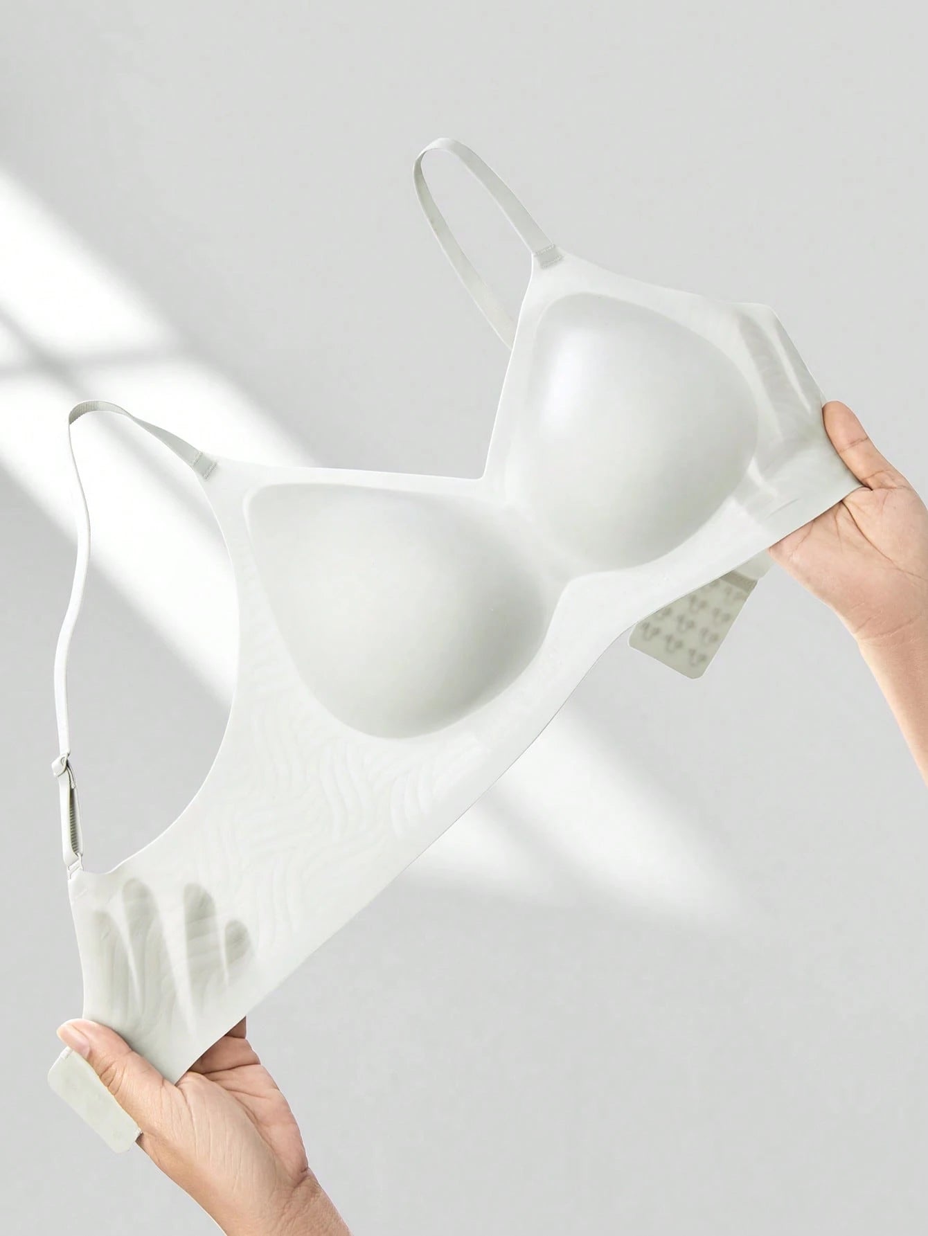 No Show Underwear Airy Sticky Basic SizeFreedom Bra