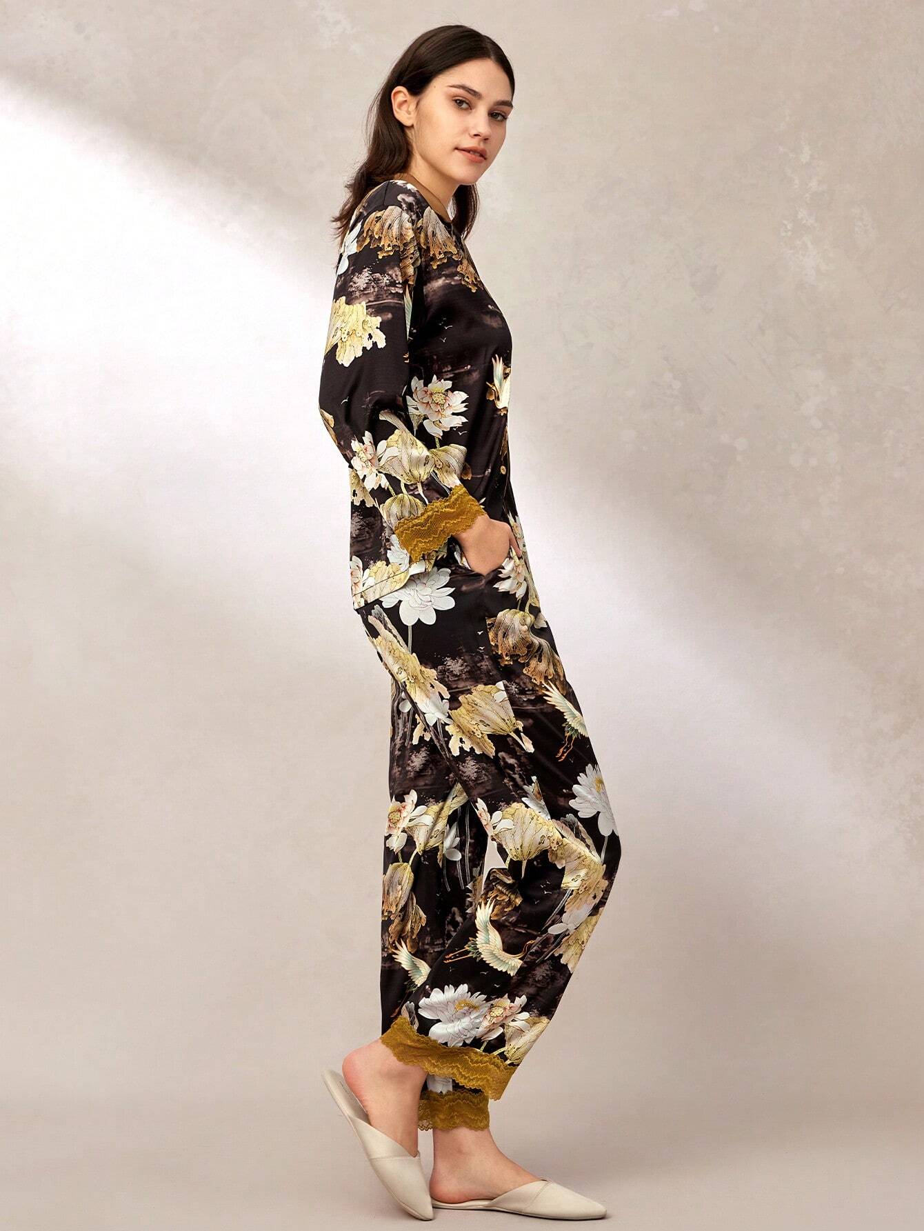 Floral Pattern Chinese Style Flora Print Satin Long Women Pajama Sets