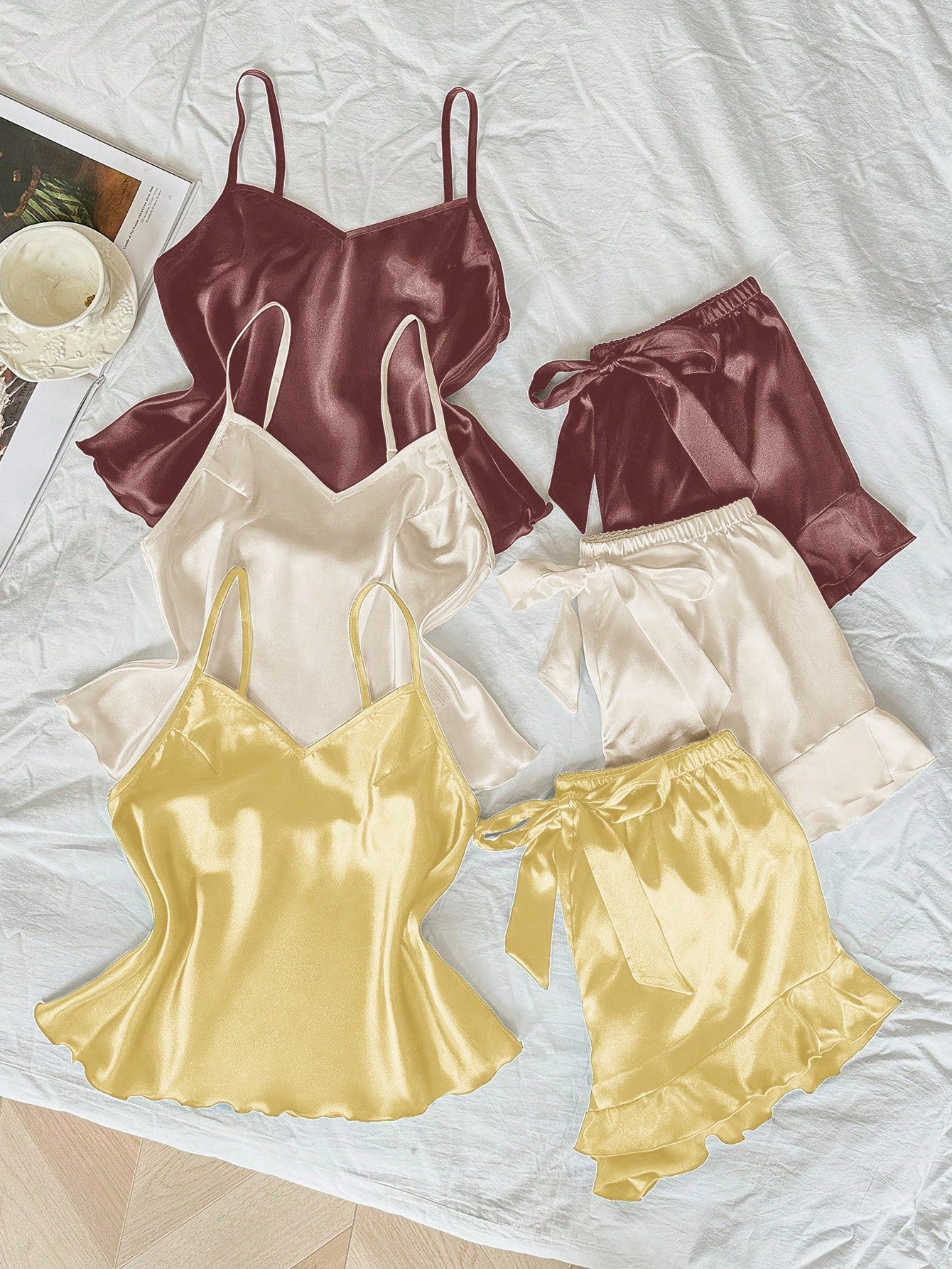 3pcs Contrast Color Ruffle Trim Faux Silk Pajama Set