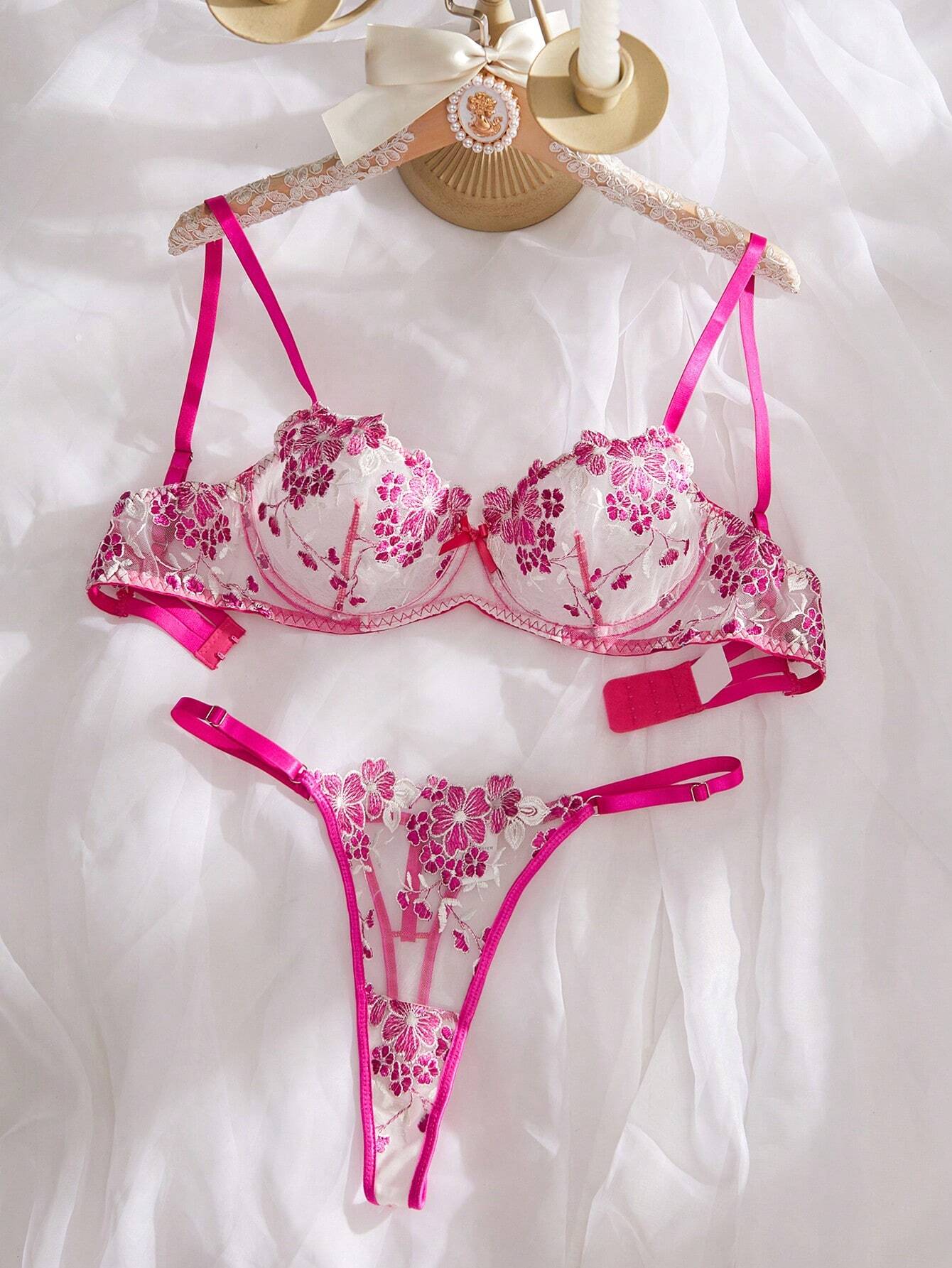 2pcs Mesh Embroidery Women's Lingerie Set Multicolor